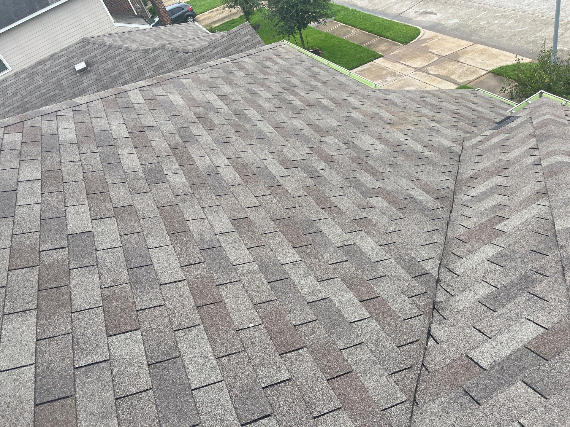 Hail Damage using Owen's Corning Duration (Lifetime) Shingles by Roof Repair Company