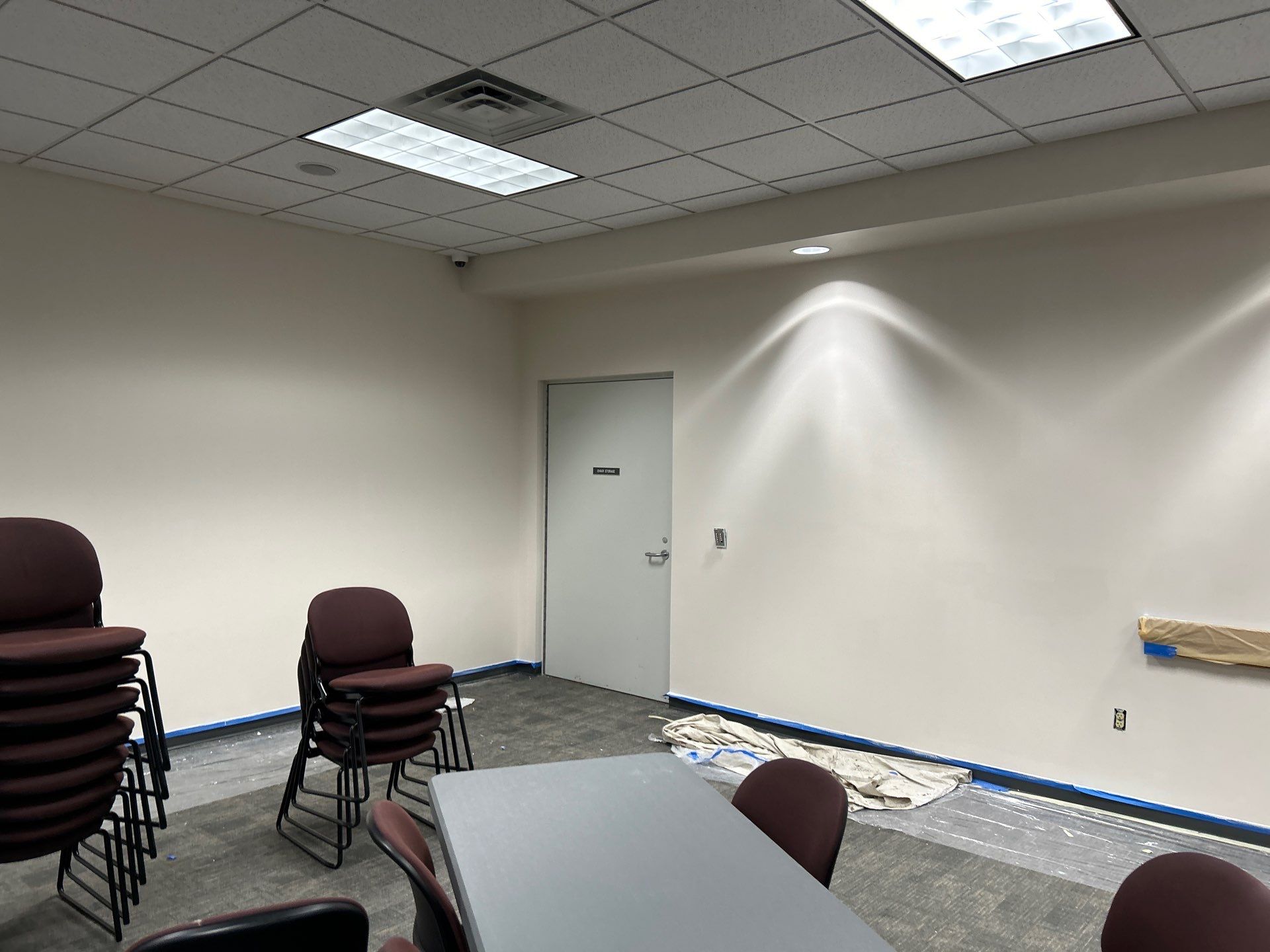 Wallpaper removal and Painting by Gordon Painting