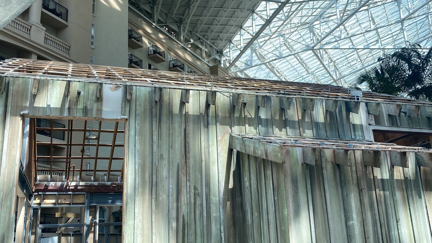 Gaylord Palms Old Hickory Restaurant by Fiddlers Roofing