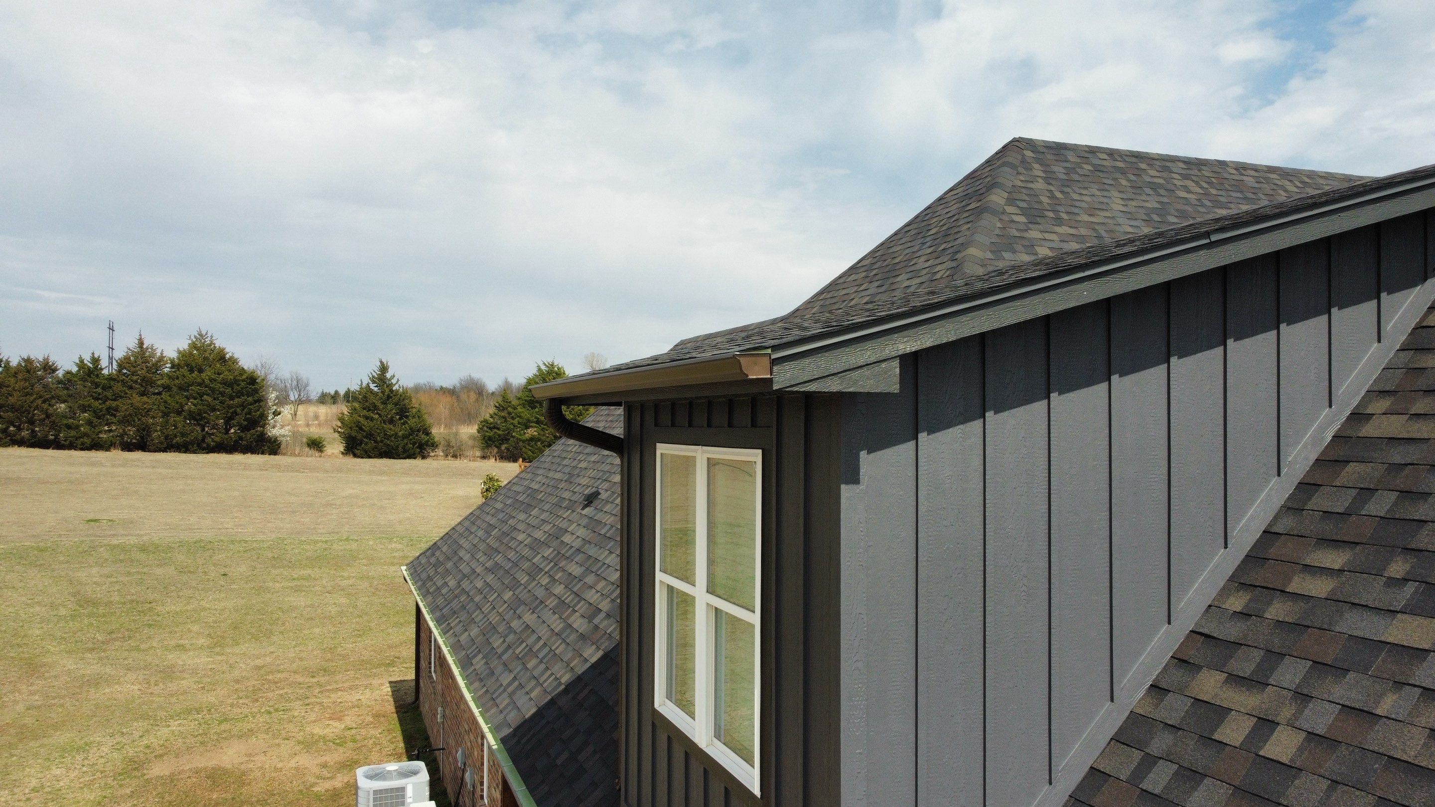 Owens Corning - Black Sable by Frontline Roofing and Construction