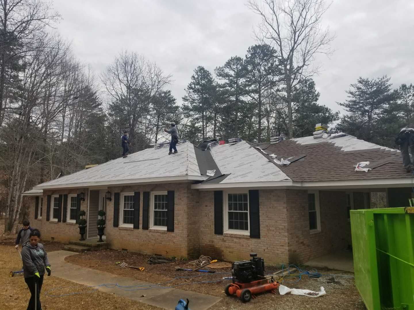 Roof Replace by American Roofing NC