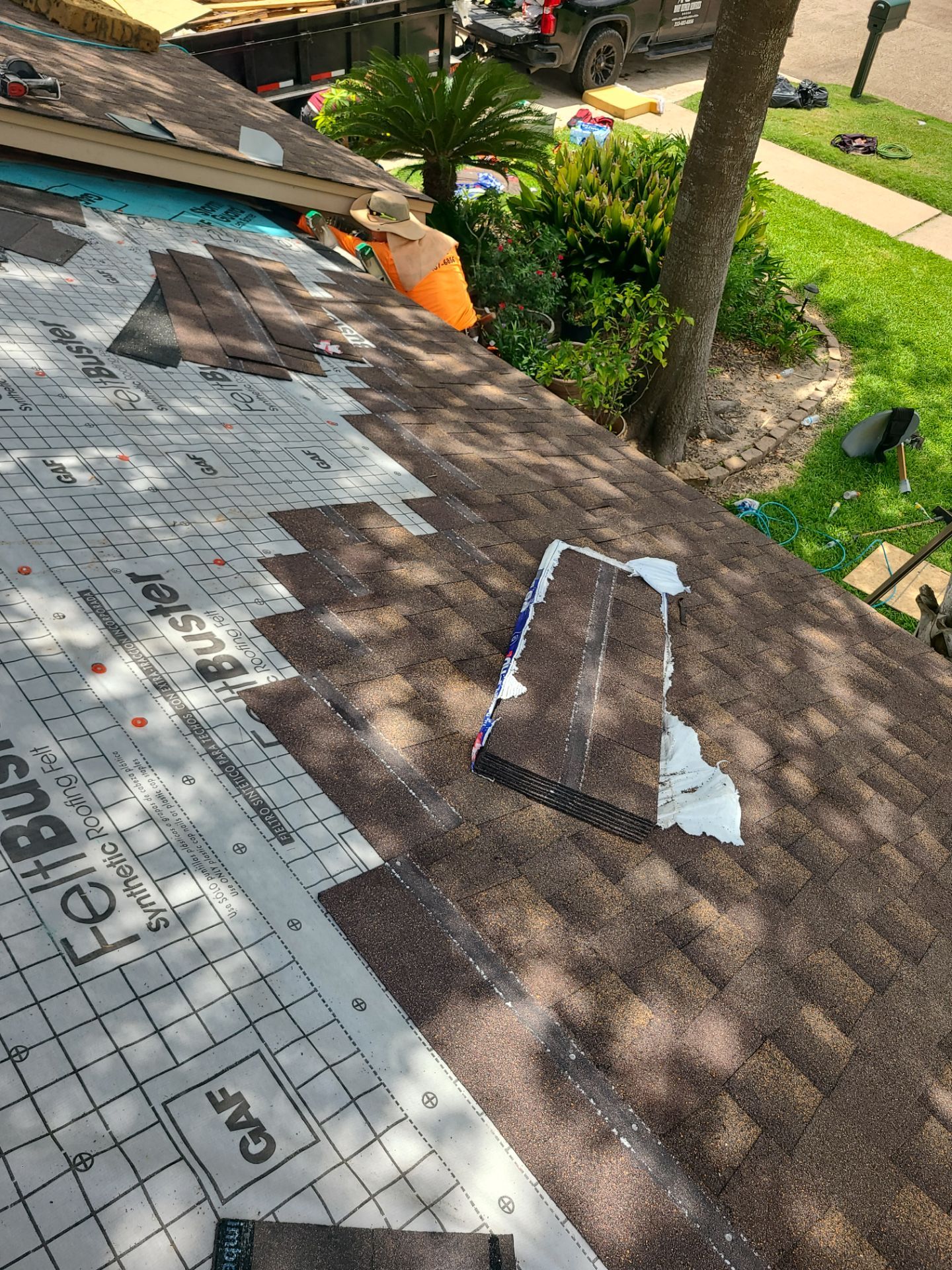 Roof Replacement Houston by Roof Repair Company