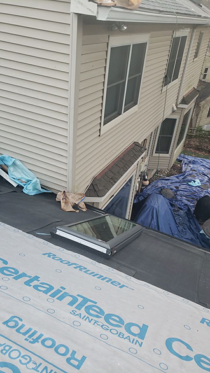 Vienna: Certainteed Landmark Pro Designer Shingles in Max Def Driftwood by RM Banning, Inc.