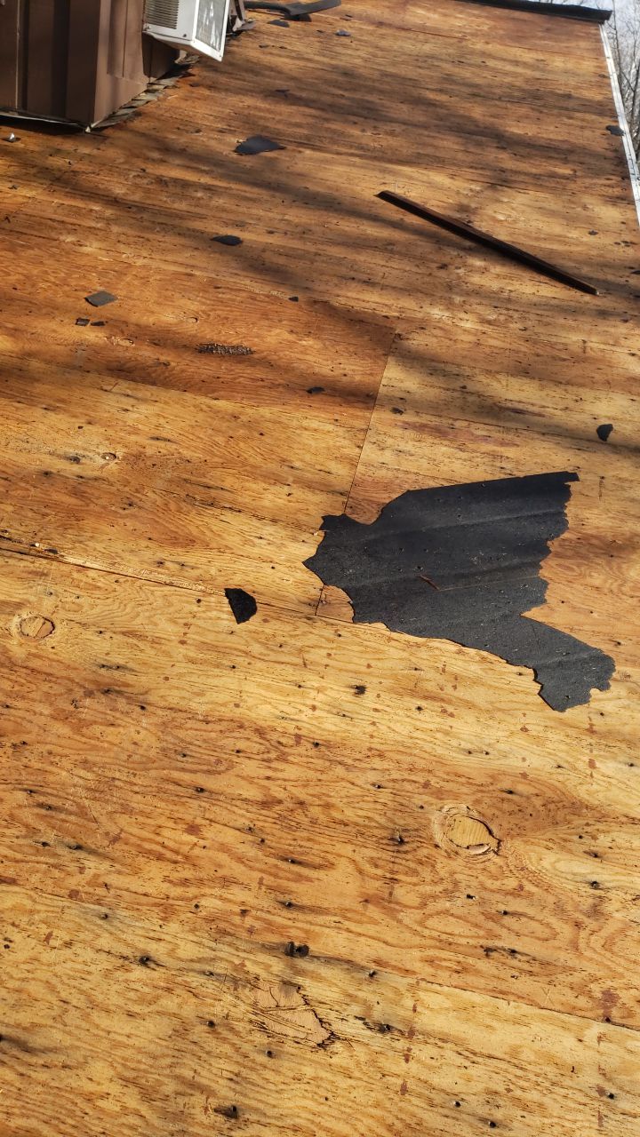 Reston CertainTeed Landmark Resawn Shake New Roof Installation & Siding/Trim Repairs by RM Banning, Inc.