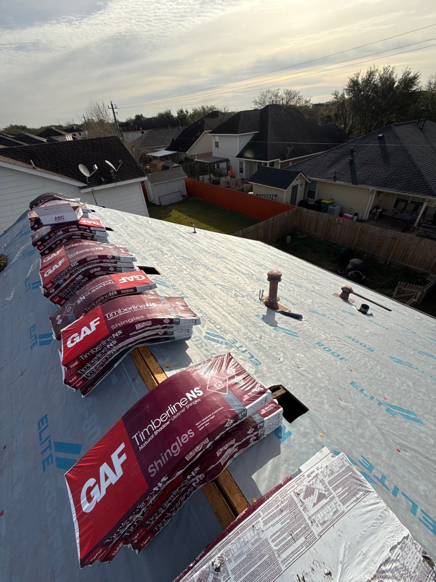 Residential Roof Replacement using GAF NATURAL SHADOW - WEATHERED WOOD by Elite Roofing LLC