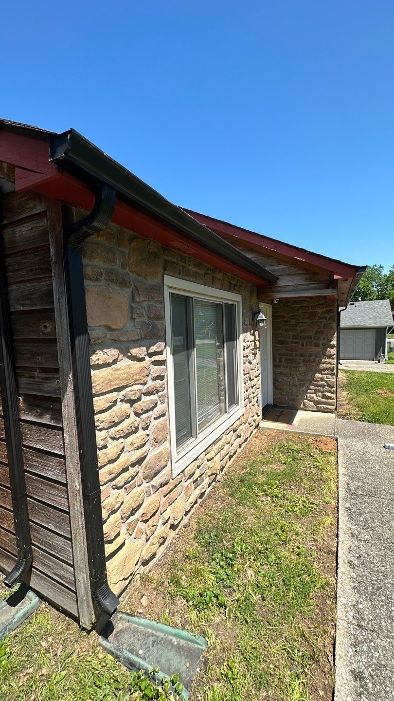 Exterior Painting using WoodScapes Rain Refresh by Rodgers Painting