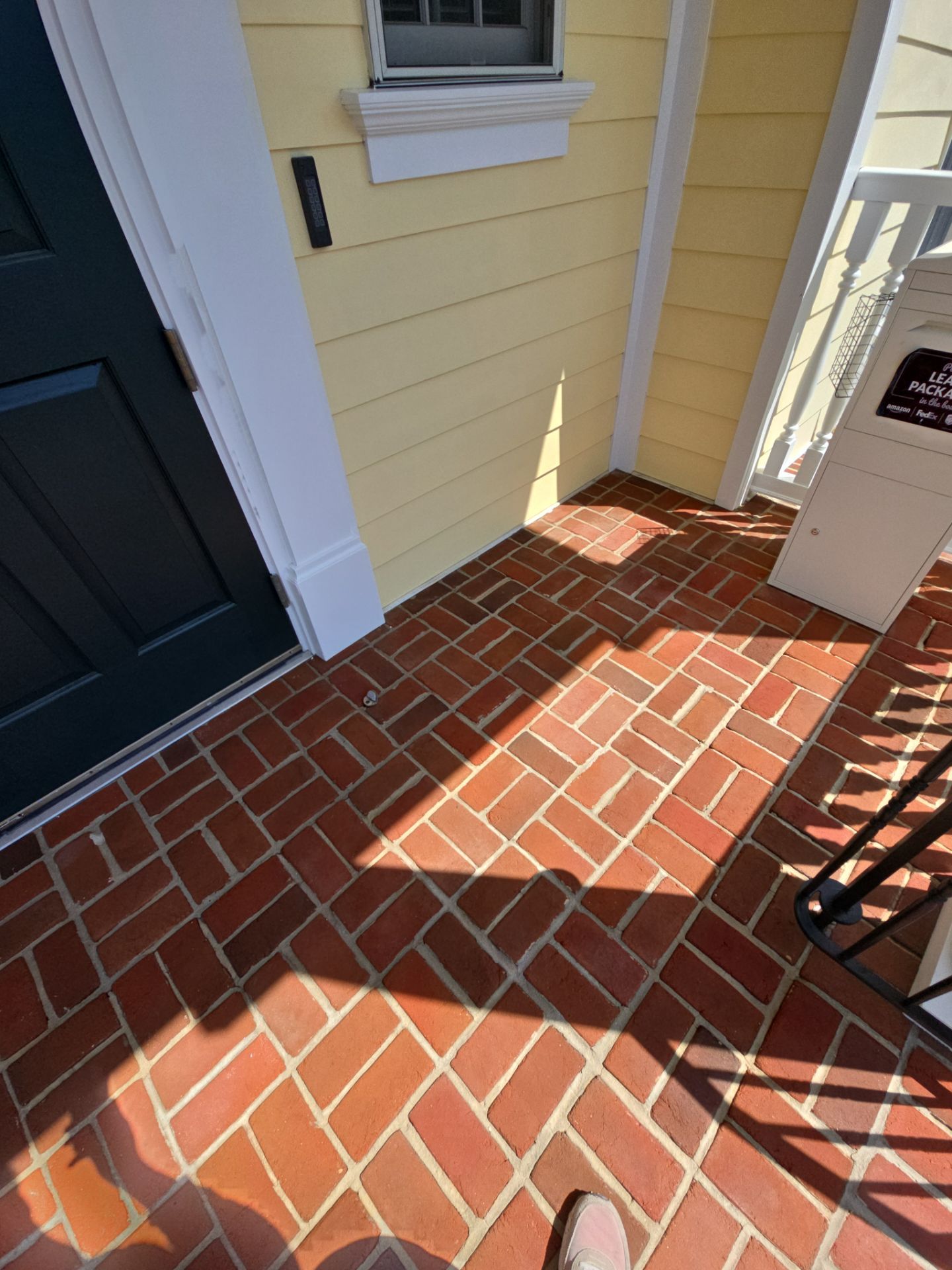 Commercial Exterior Painting Services for Mainstreet Bank in Leesburg, VA by My Painter 