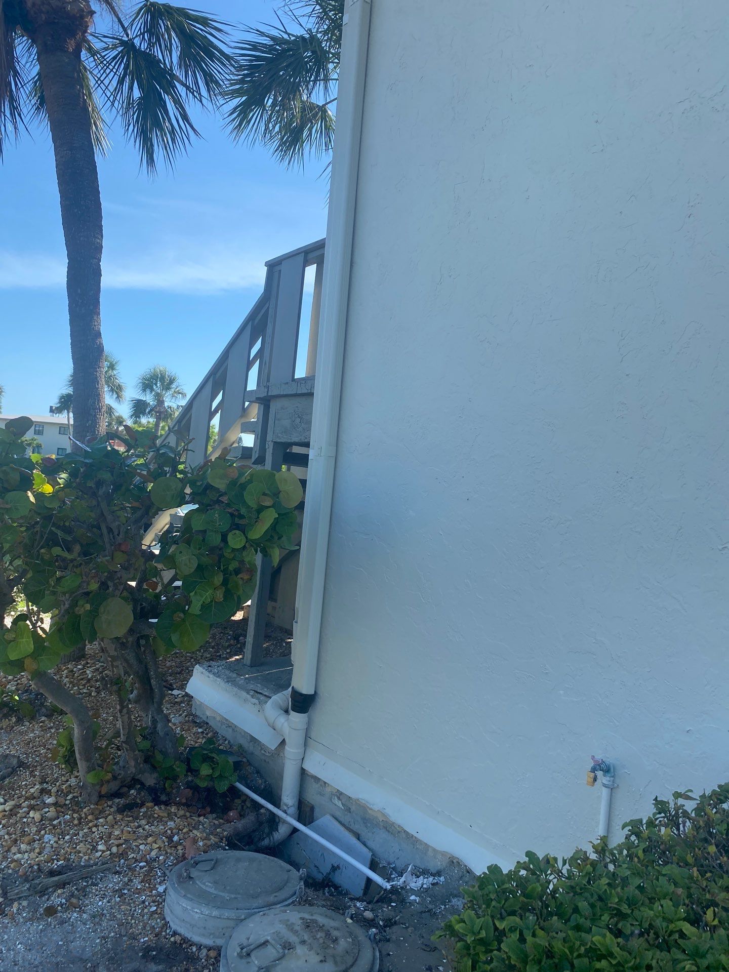 Commercial Gutter Systems for Businesses in Holmes Beach FL by Gutter Professors