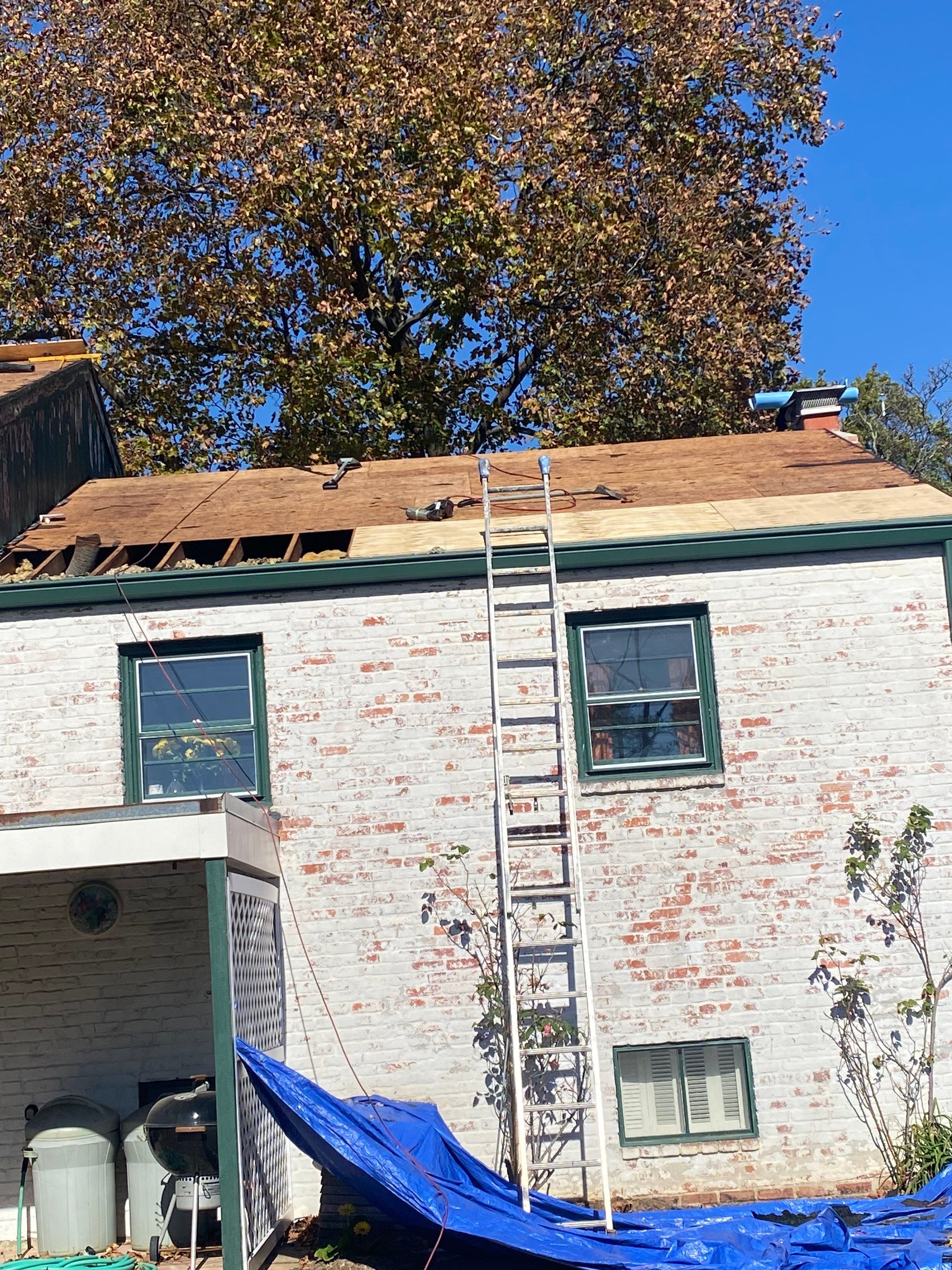 Arlington: Residential Roof Replacement with CertainTeed Landmark Pro Designer Shingles in Max Def Charcoal Black by RM Banning, Inc.