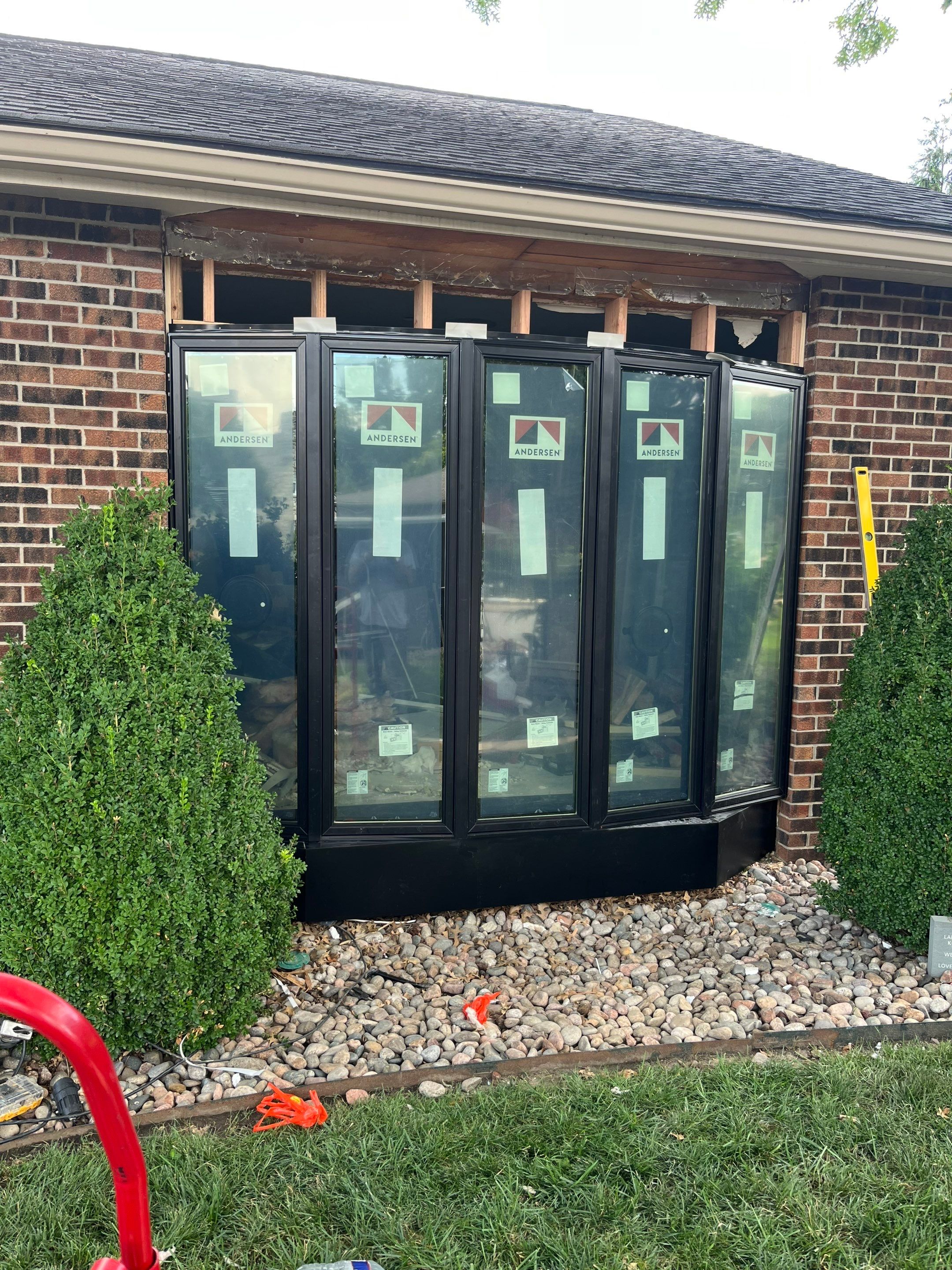 Black Andersen Window Installation and Bay Window Upgrade in Kansas City by EEC Windows, Siding & Roofing