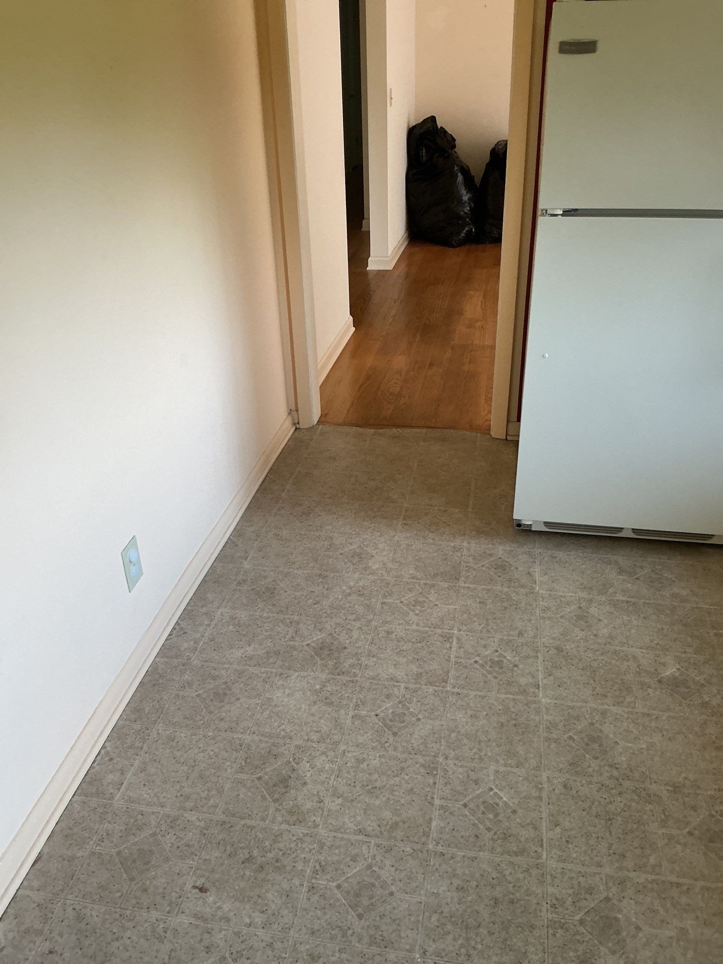 Red Oak Hardwood Floor Installation and Refinishing in Cincinnati by Footprints Floors Kentucky