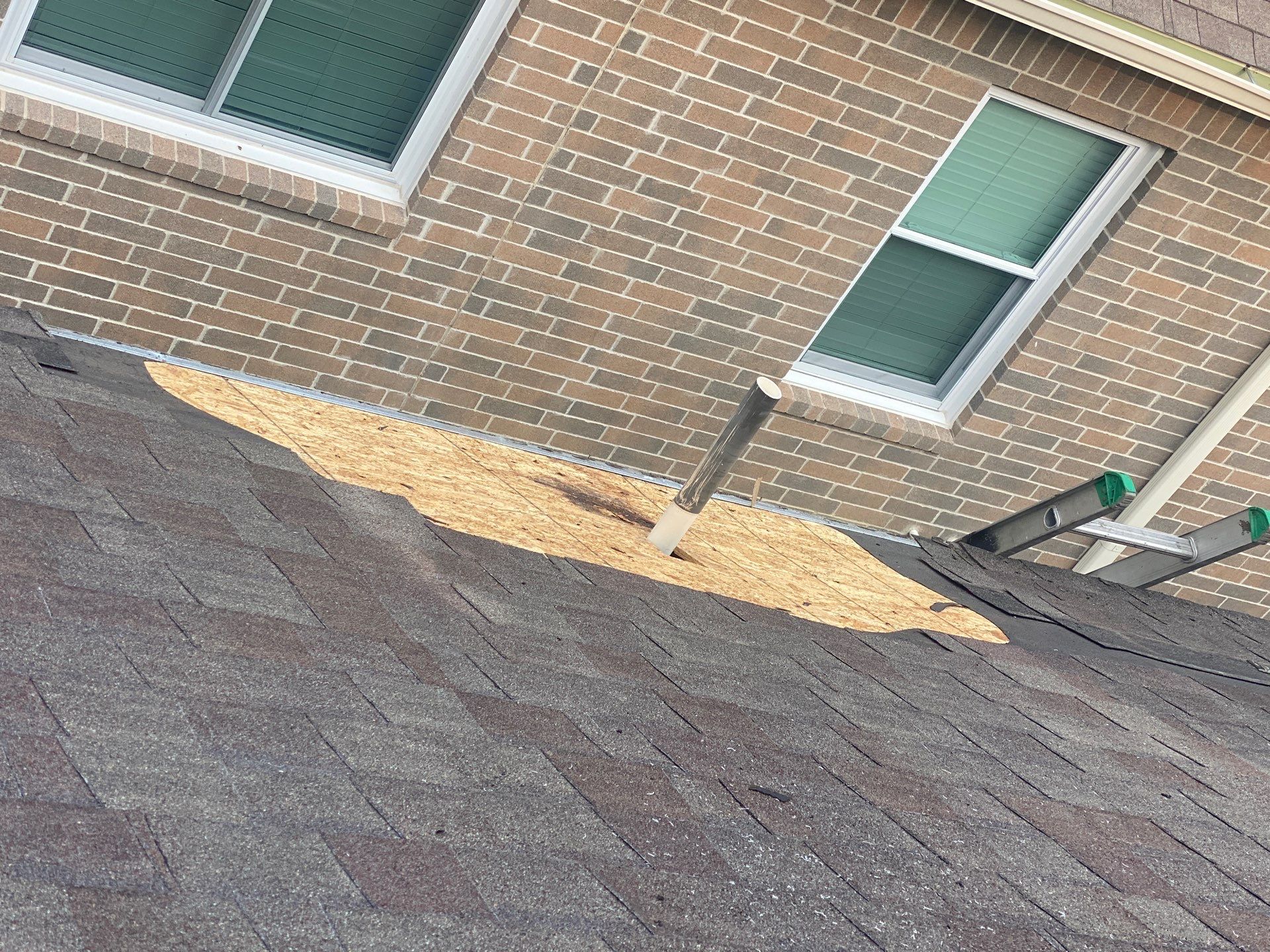 Hail Damage using Owen's Corning Duration (Lifetime) Shingles by Roof Repair Company