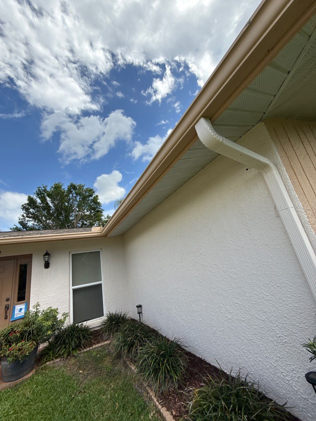 Project in Largo 33770 by Mitchell Roofing Company LLC 