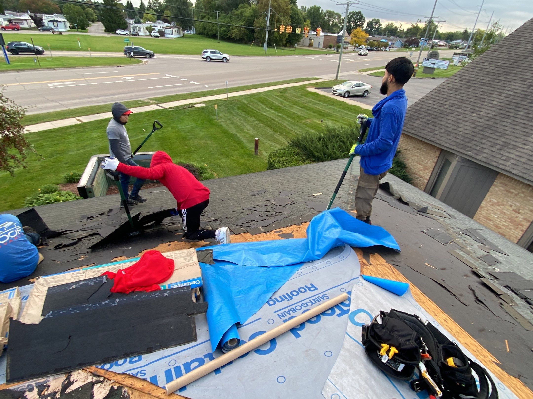 Roof Replacement using CertainTeed Landmark by 180 Contractors