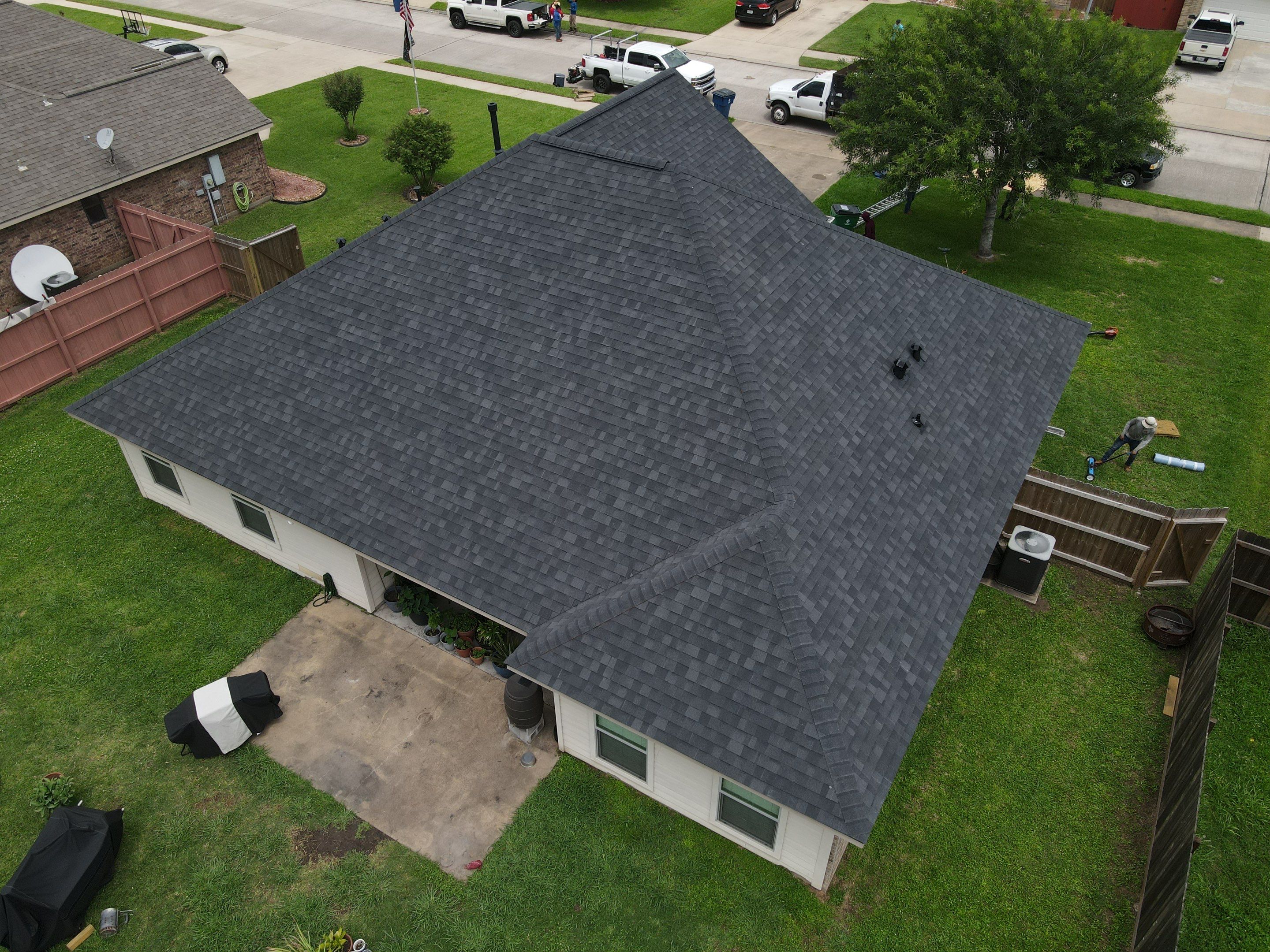 Residential Roofing Installation using Owen's Corning Duration by Roof Concepts Construction
