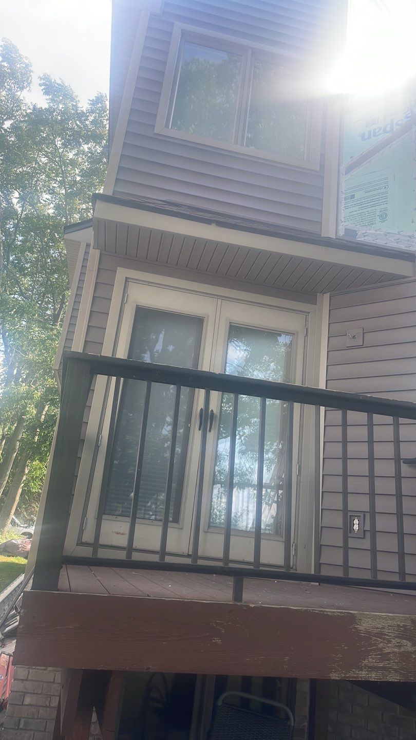 Siding Replacement using Certainteed Monogram D5 by 180 Contractors