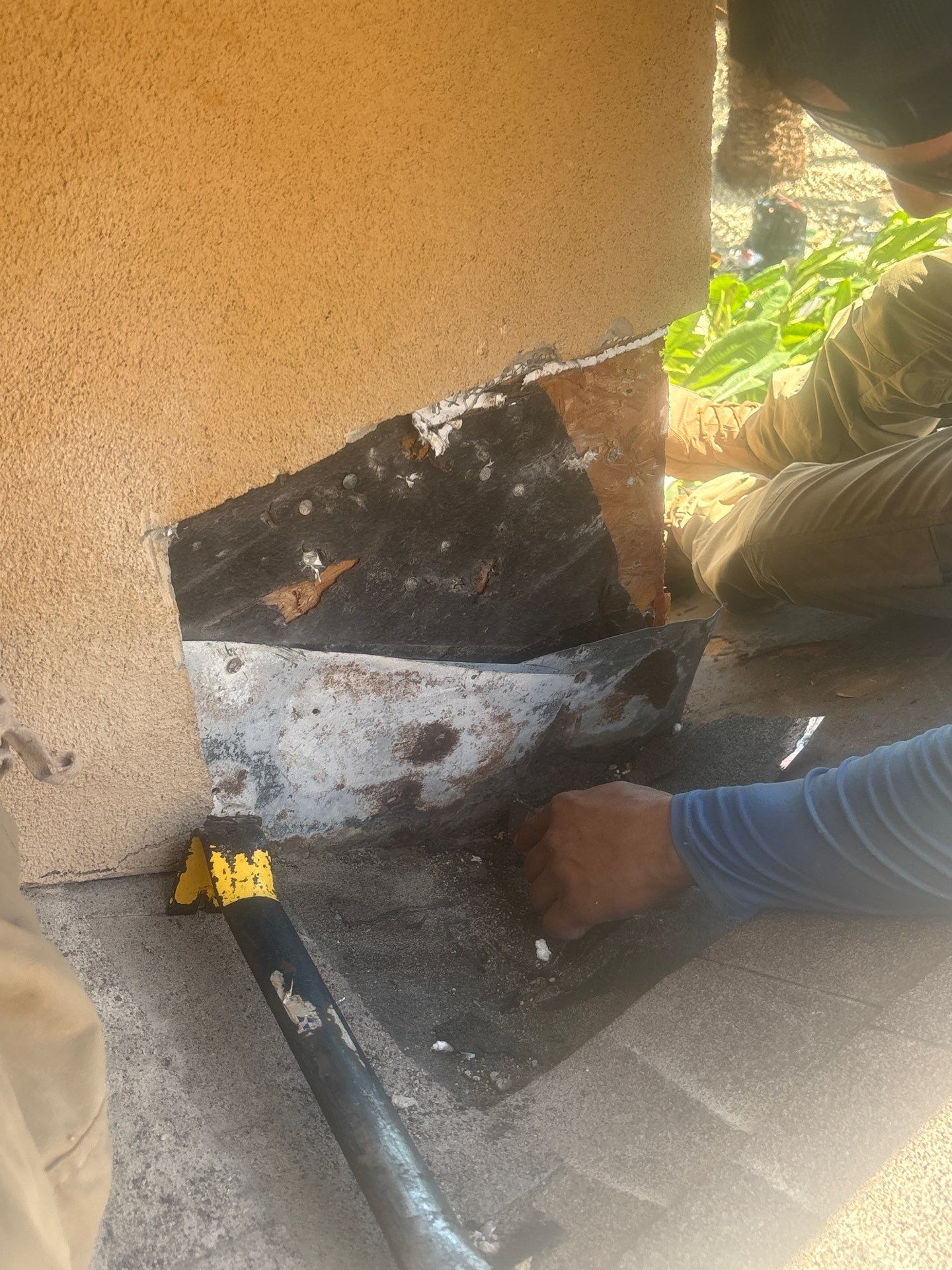 Stucco Problems in Paradise  by Bayfront Roofing and Construction