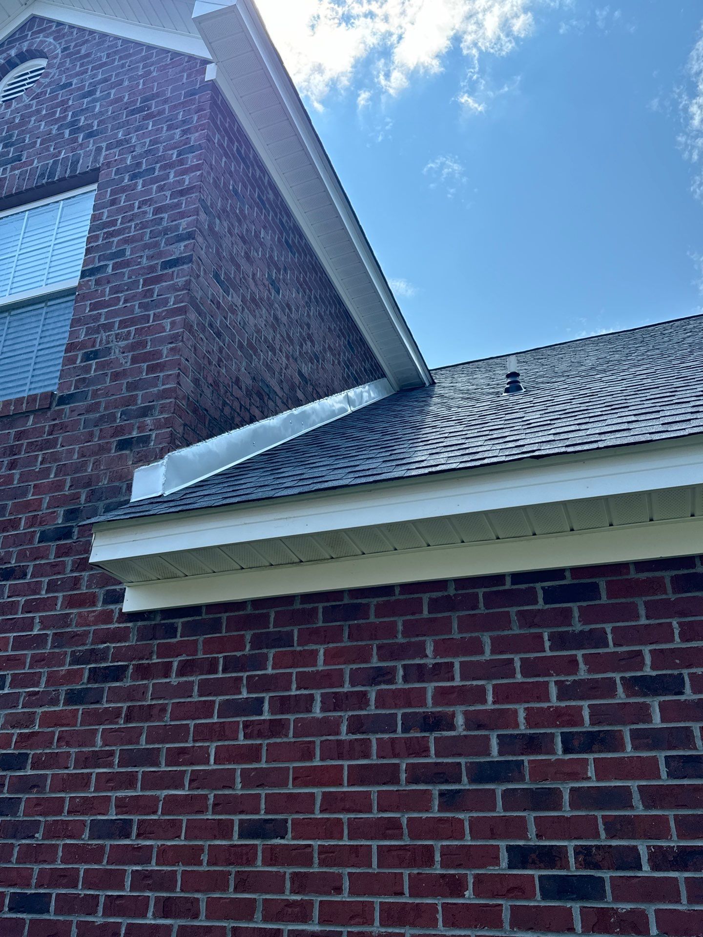 GAF HDZ - Oyster Grey by Linta Roofing