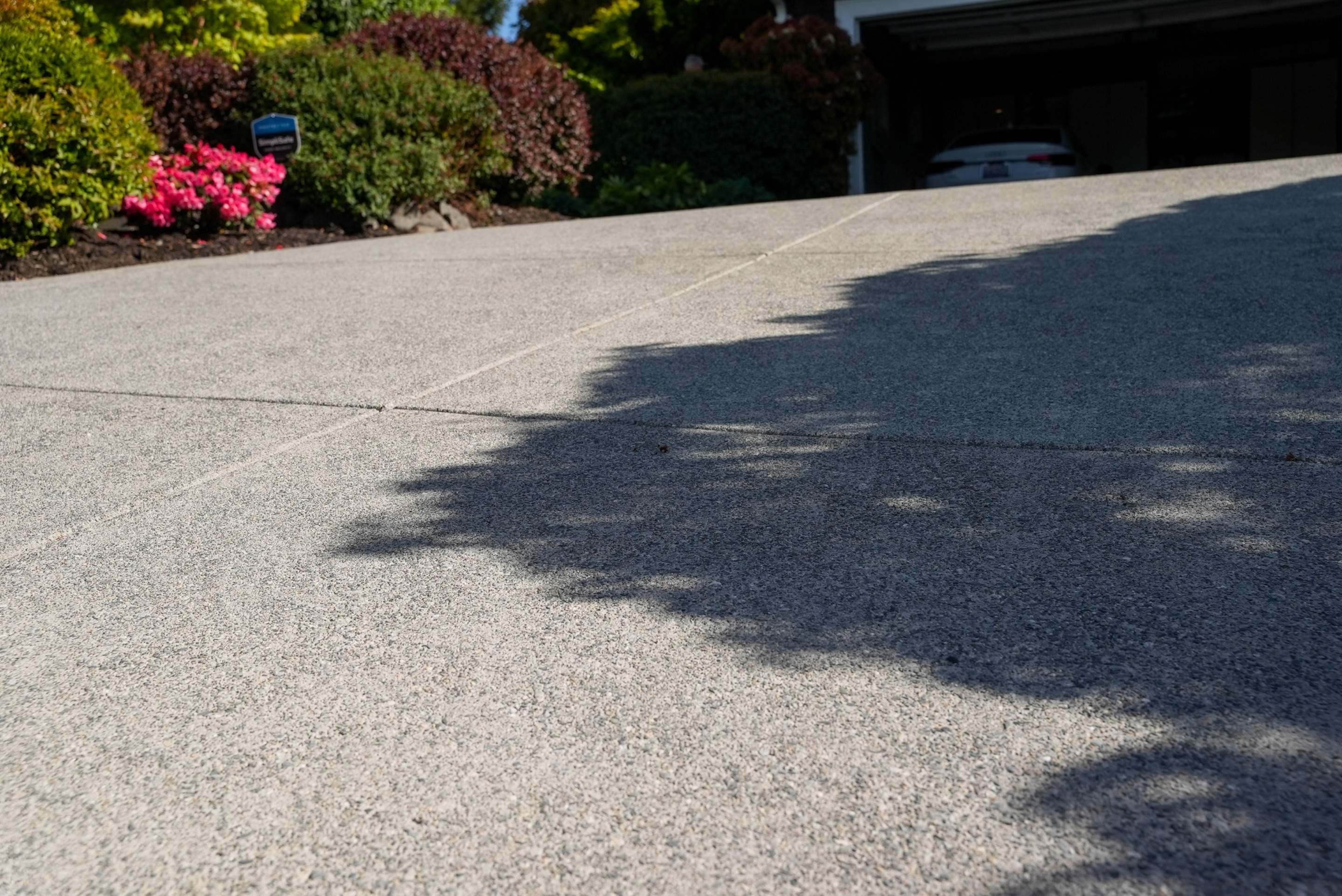 Concrete Driveway Repair | Mukilteo  by Jireh Asphalt & Concrete Inc 