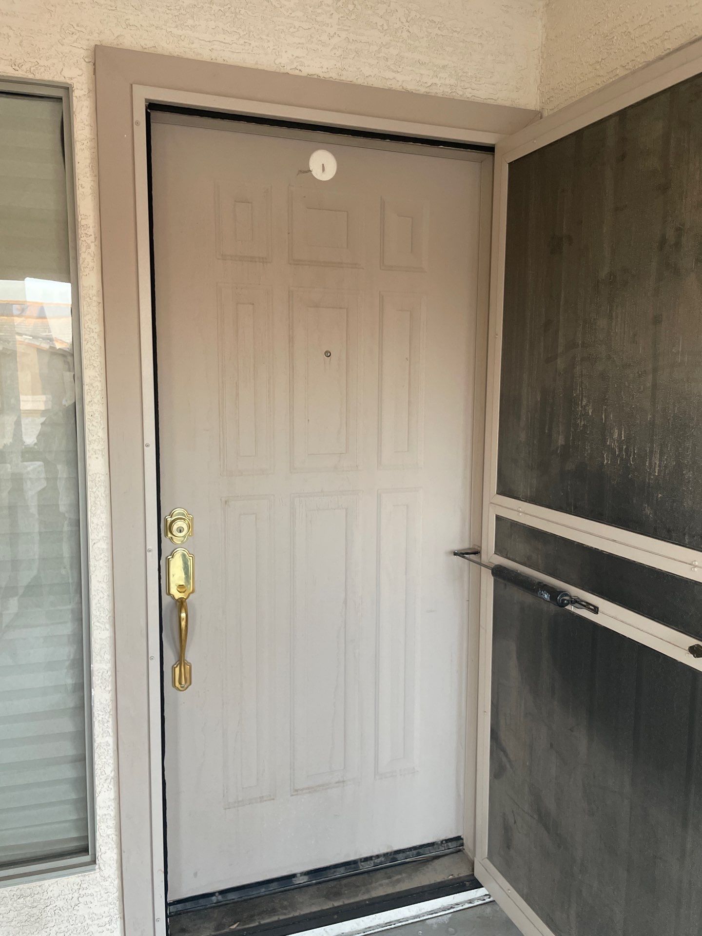 Hamilton - A Gorgeous Home Exterior Makeover in Phoenix, AZ with Dunn Edwards Paints by Double G Painting Contractors, LLC