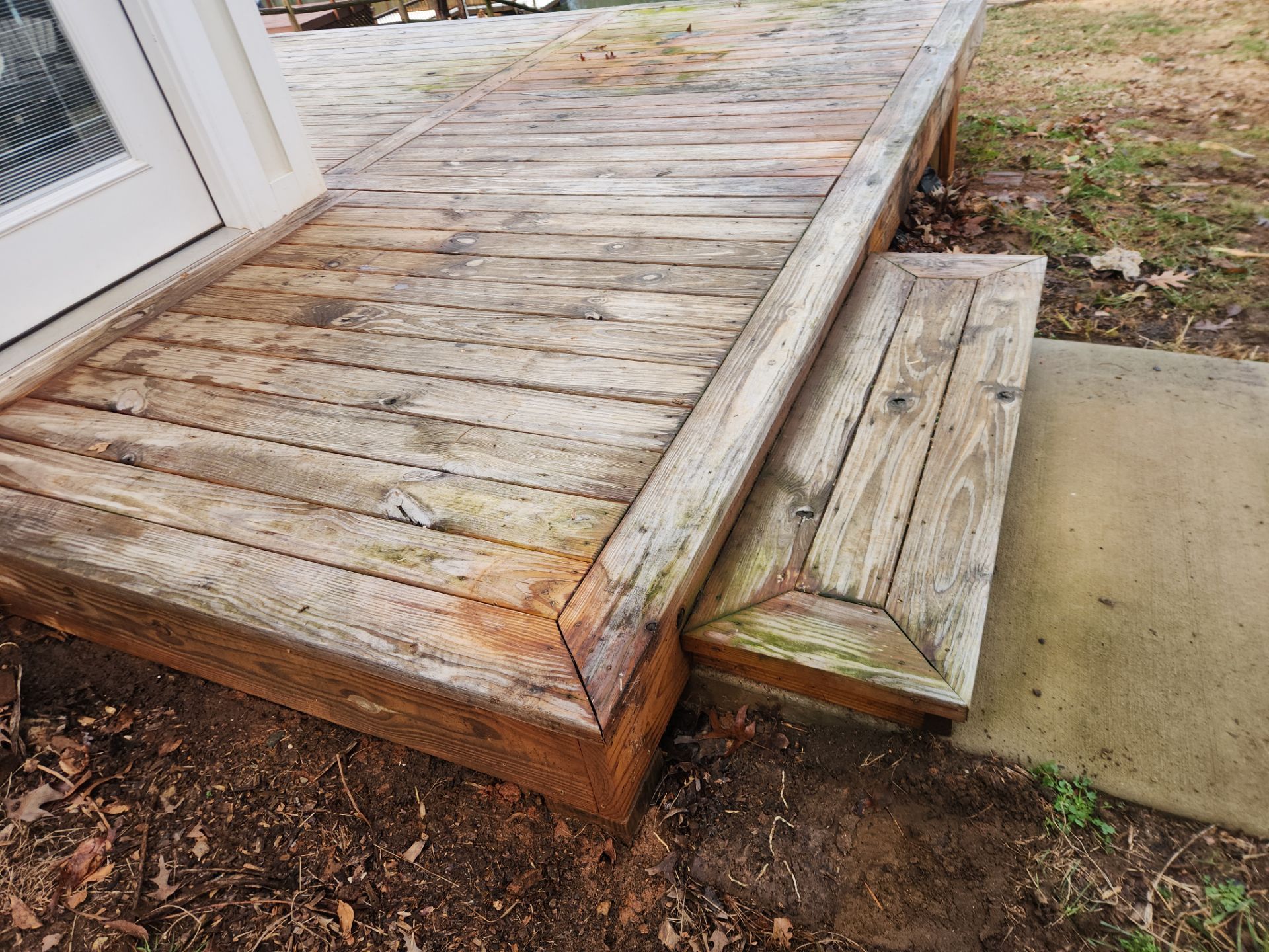 Weathered Deck using Wood Sealant by DuraSeal