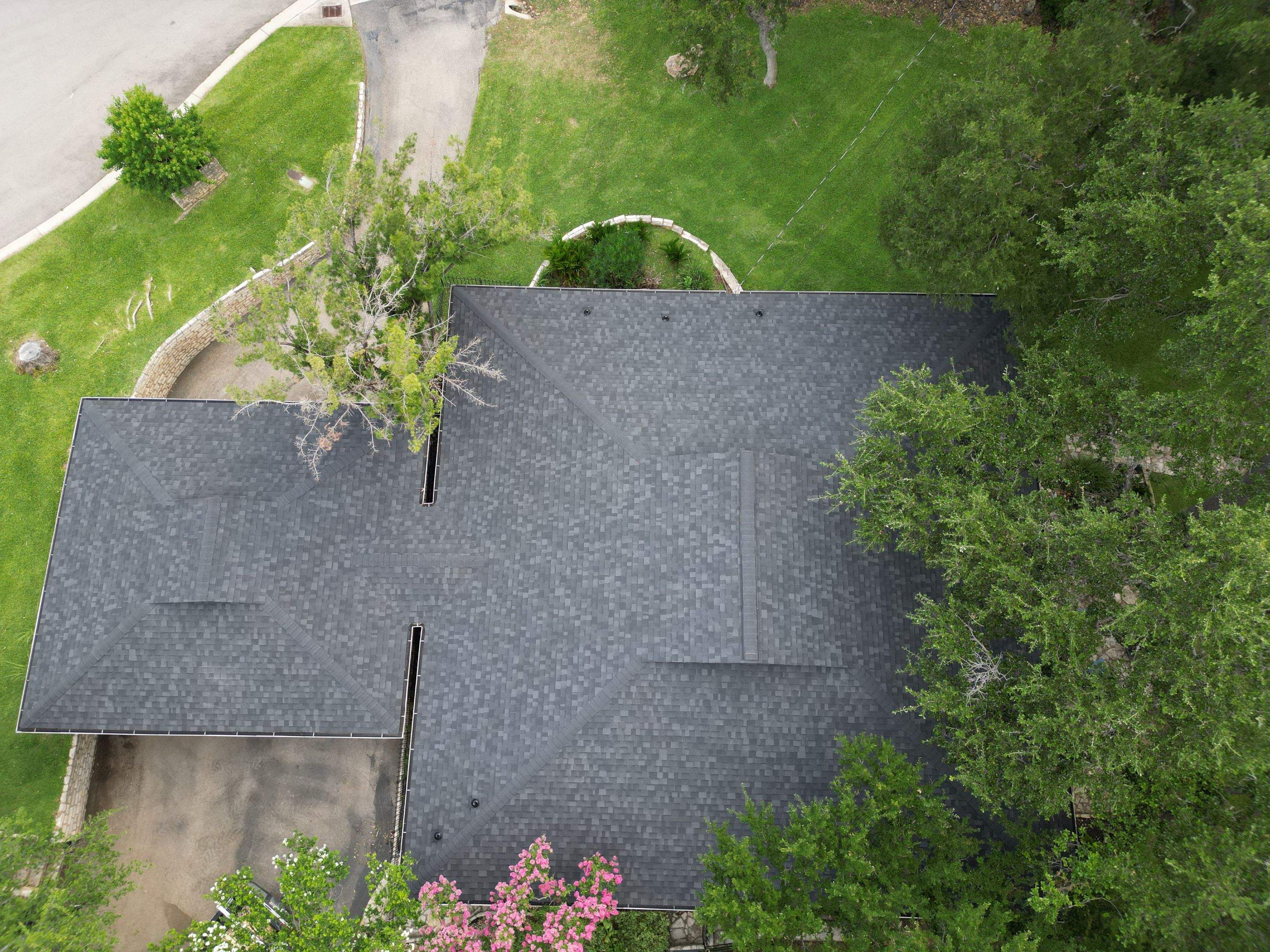Onyx Black - Owens Corning TruDefinition Duration  by RoofsOnly.com