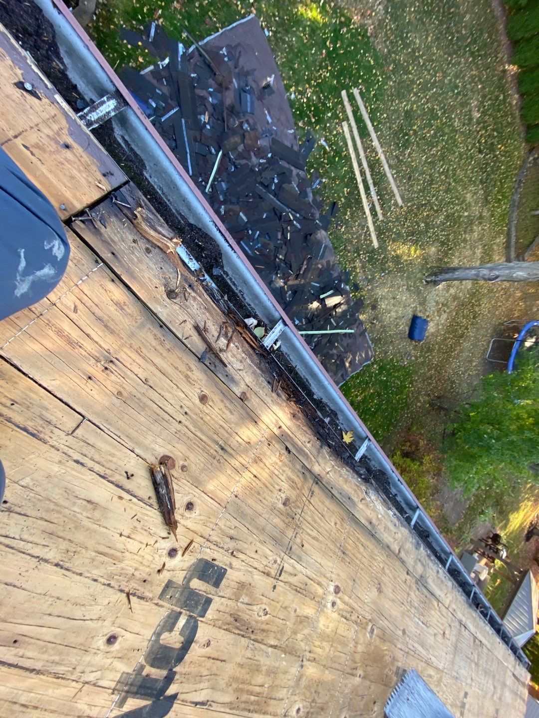 Roof Replacement using CertainTeed Landmark by 180 Contractors