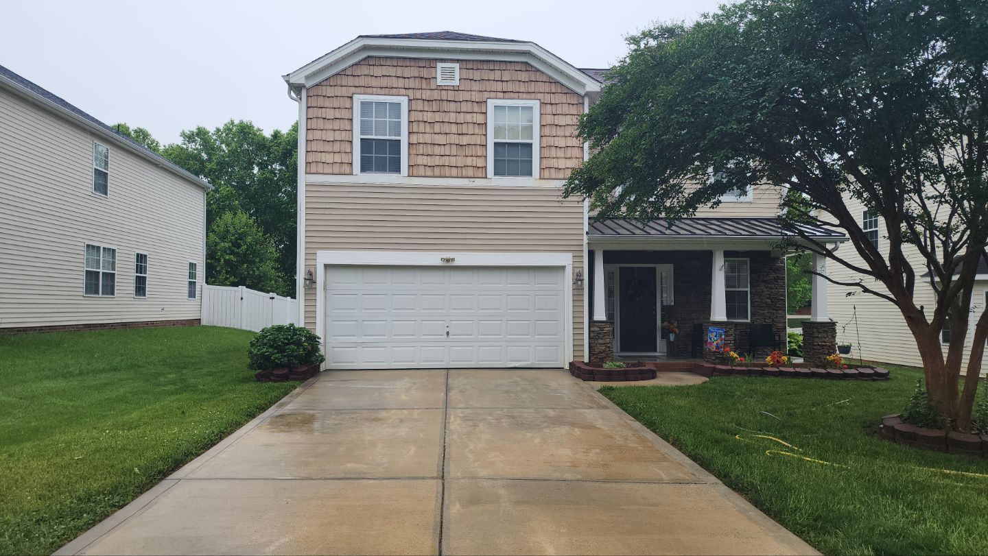 House Wash using cleaner by Power Wash Masters LLC