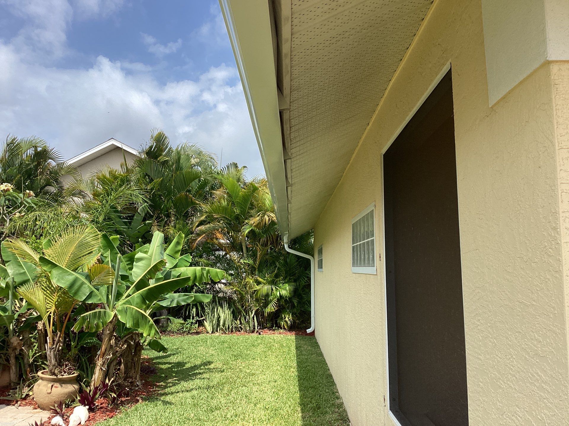 Soffit and Fascia Replacement in Fort Myers FL by Gutter Professor by Gutter Professors