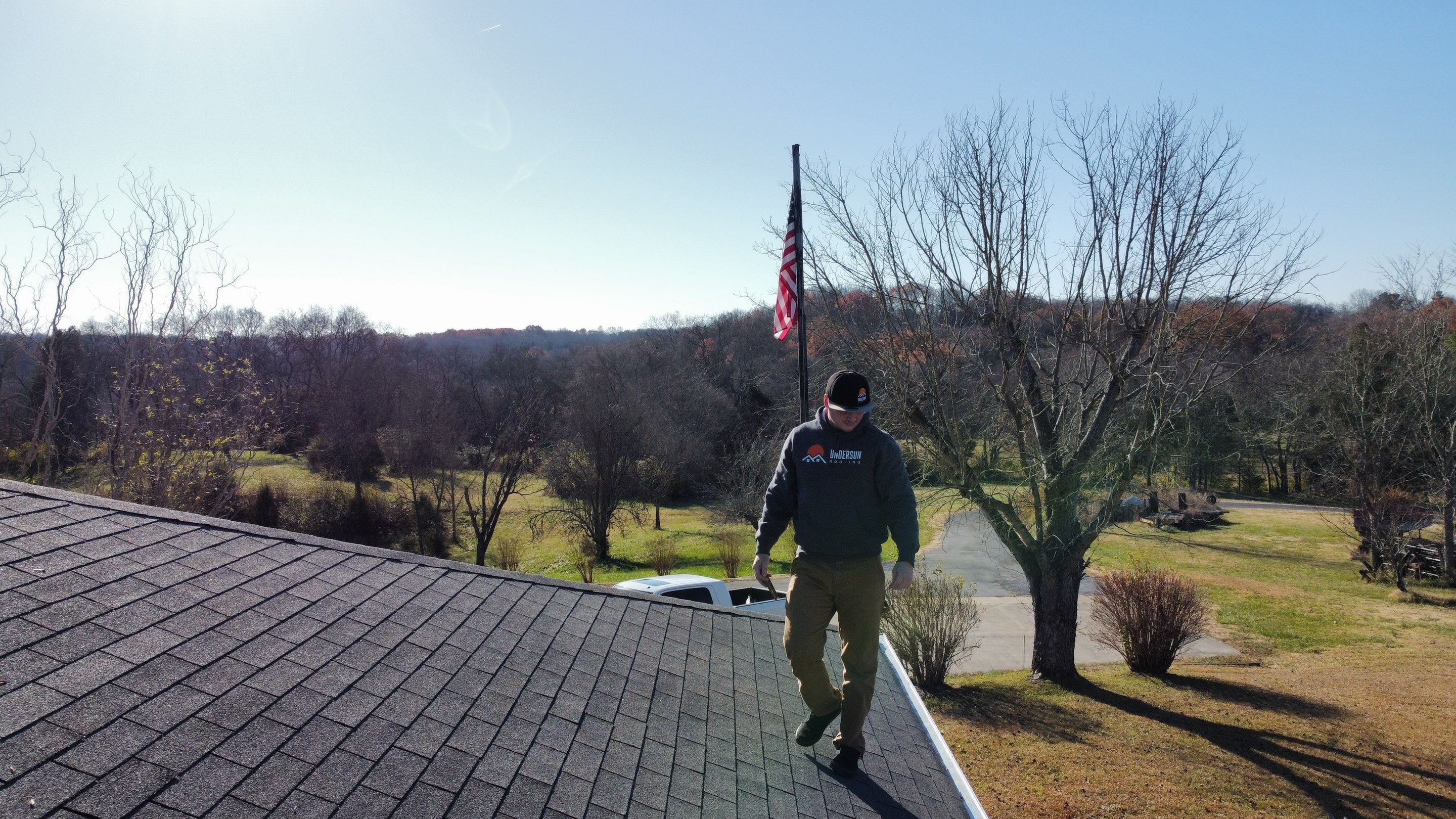 Residential Roofing Installation using Owens Corning Oakridge Roofing System by Undersun Roofing 