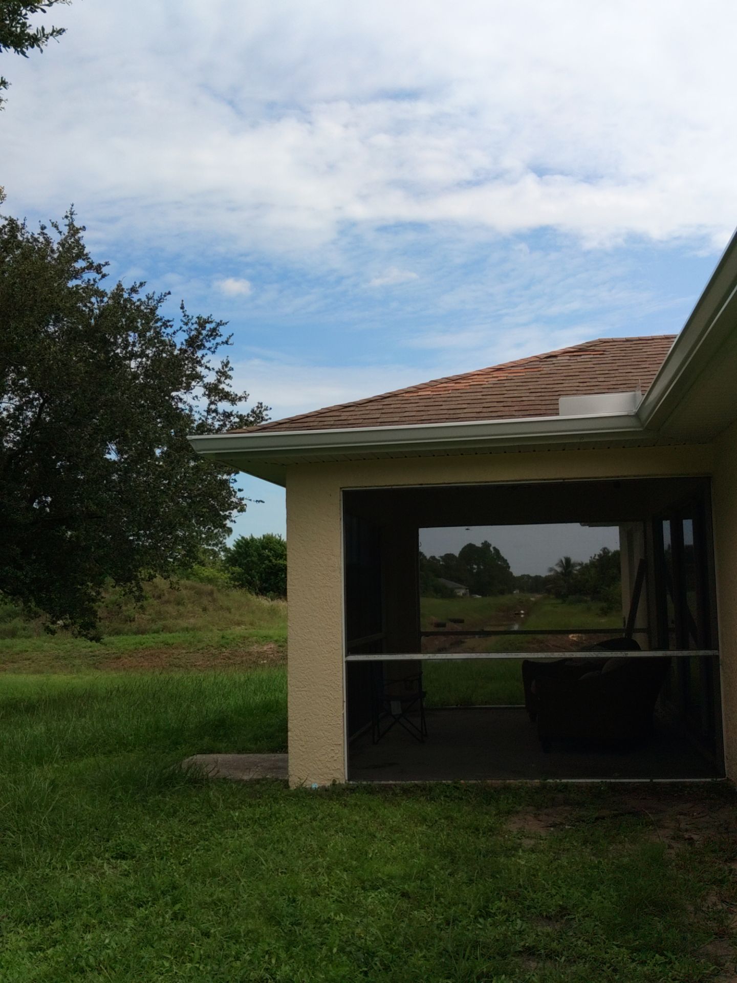 Seamless gutters in Lehigh Acres, FL provide a strong and efficient solution for managing heavy Florida rainfall by Gutter Professors