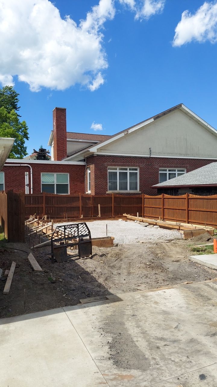 Garage by Ivy Lea Construction