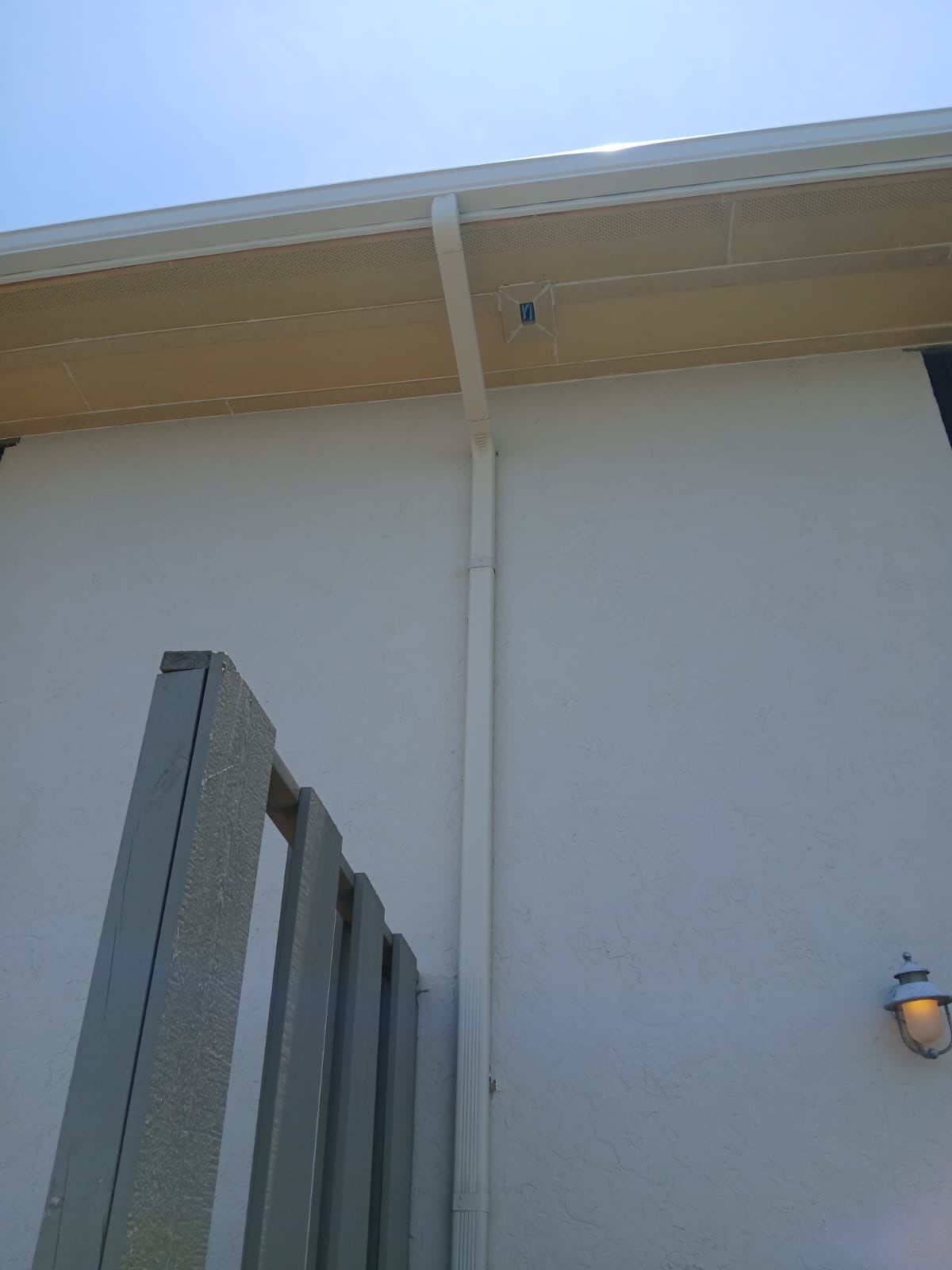 Commercial Gutter Systems for Businesses in Holmes Beach FL by Gutter Professors