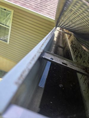 Gutter Cleaning and Debris Removal for Residential System in Crossville by Affordable Pros