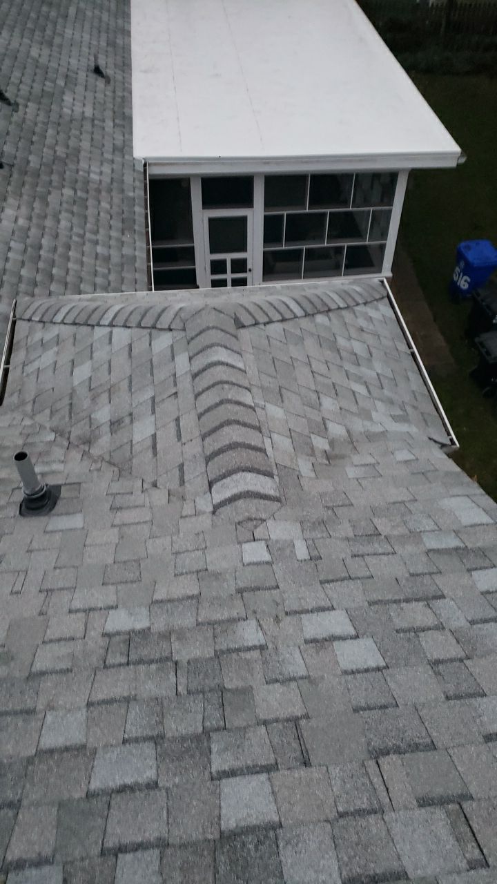 Arlington: CertainTeed Landmark Designer Shingles in Cobblestone Gray by RM Banning, Inc.