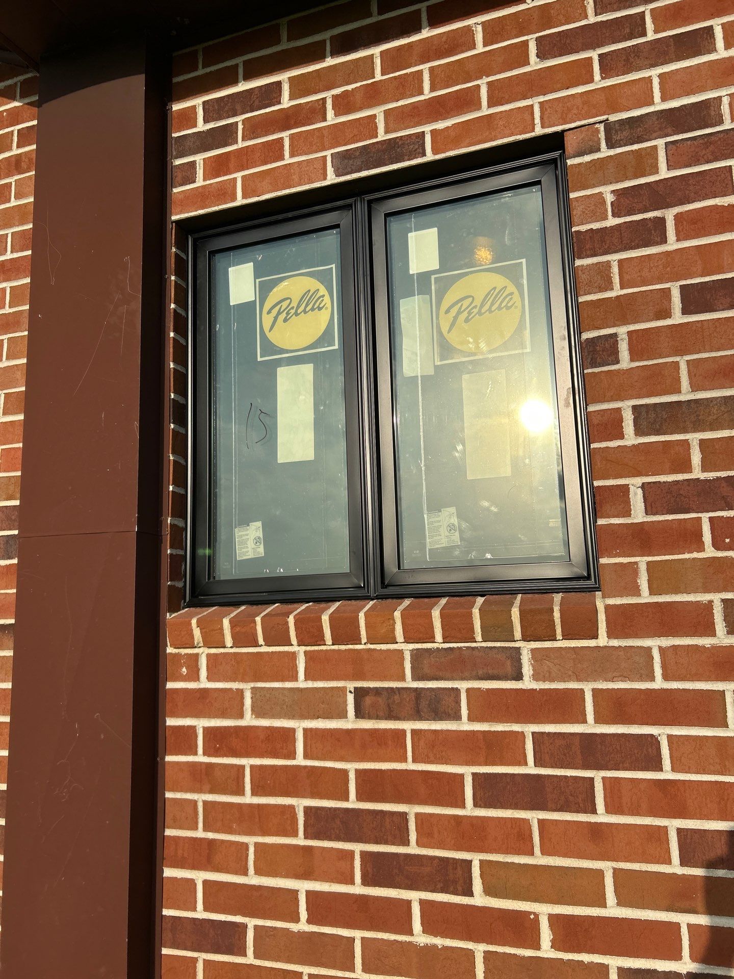 Window replacement using Pella Lifestyle wood/Aluminum window by United Windows and Siding LLC