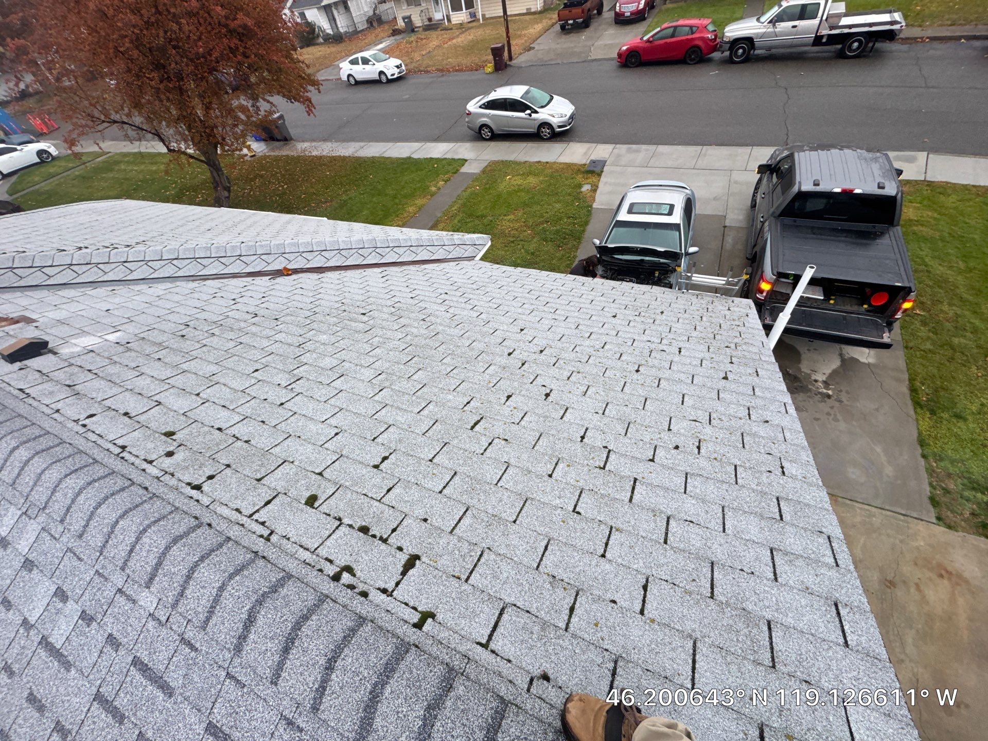 Kennewick Residential Roof Replacement with Landmark Pro Shingles by Alpine Roofing