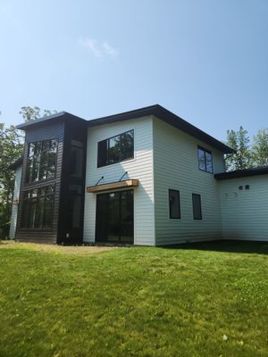 6" K StyleGutters with Black Screen – South Haven, MN