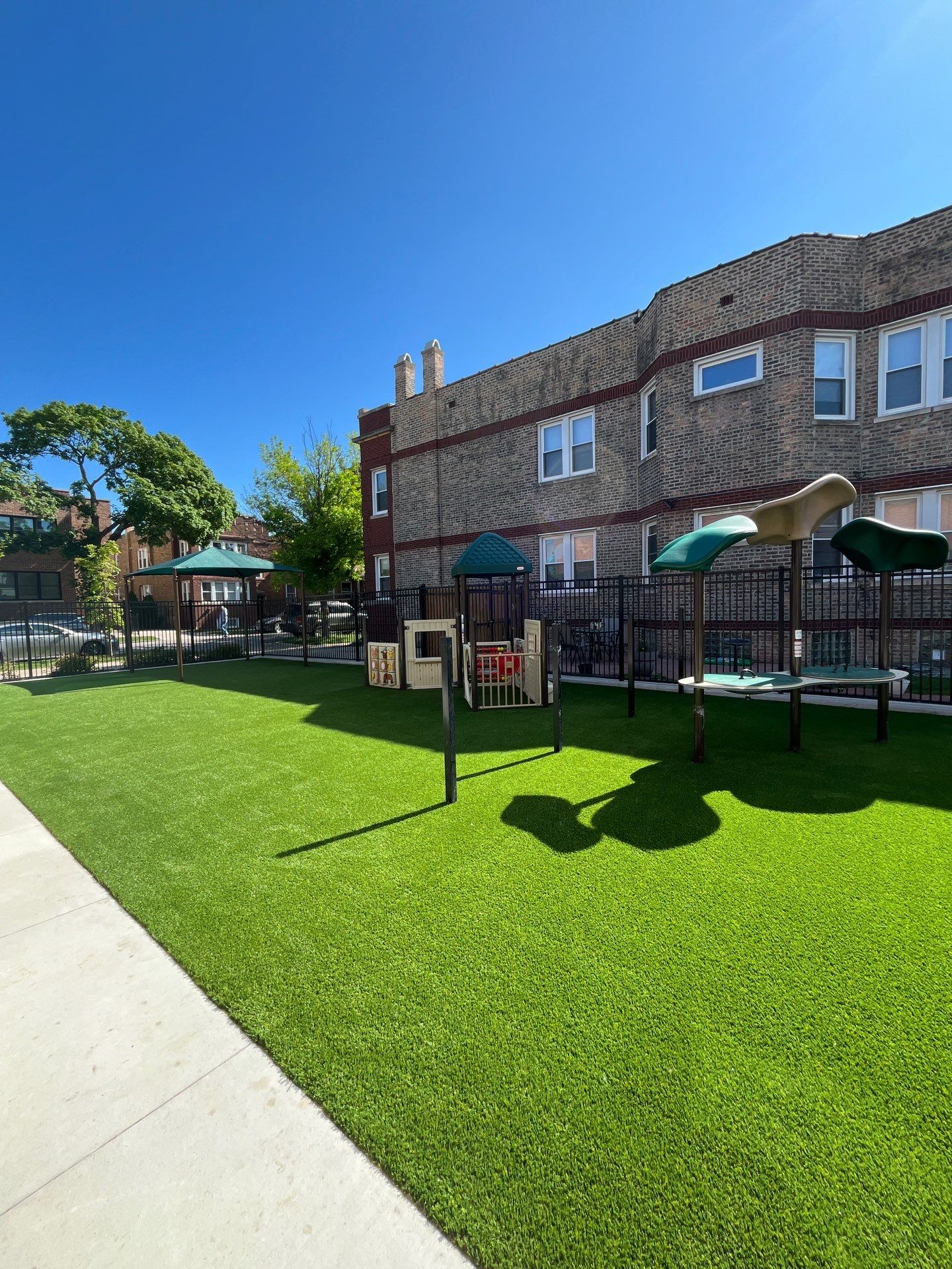 KinderCare of Roscoe Village Daycare Center by Southwest Greens Midwest