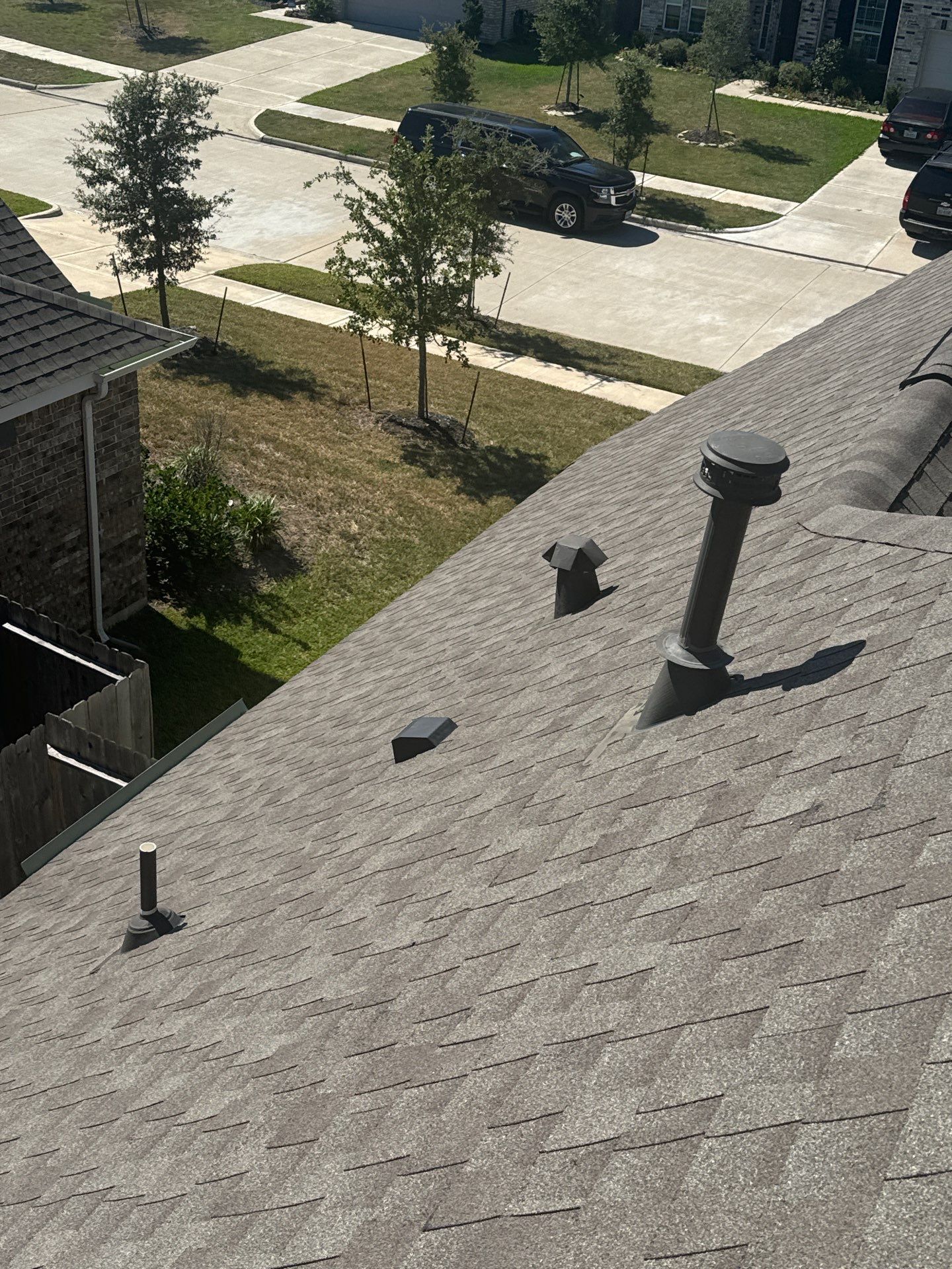 Hail Damage using Owen's Corning Duration (Lifetime) Shingles by Roof Repair Company