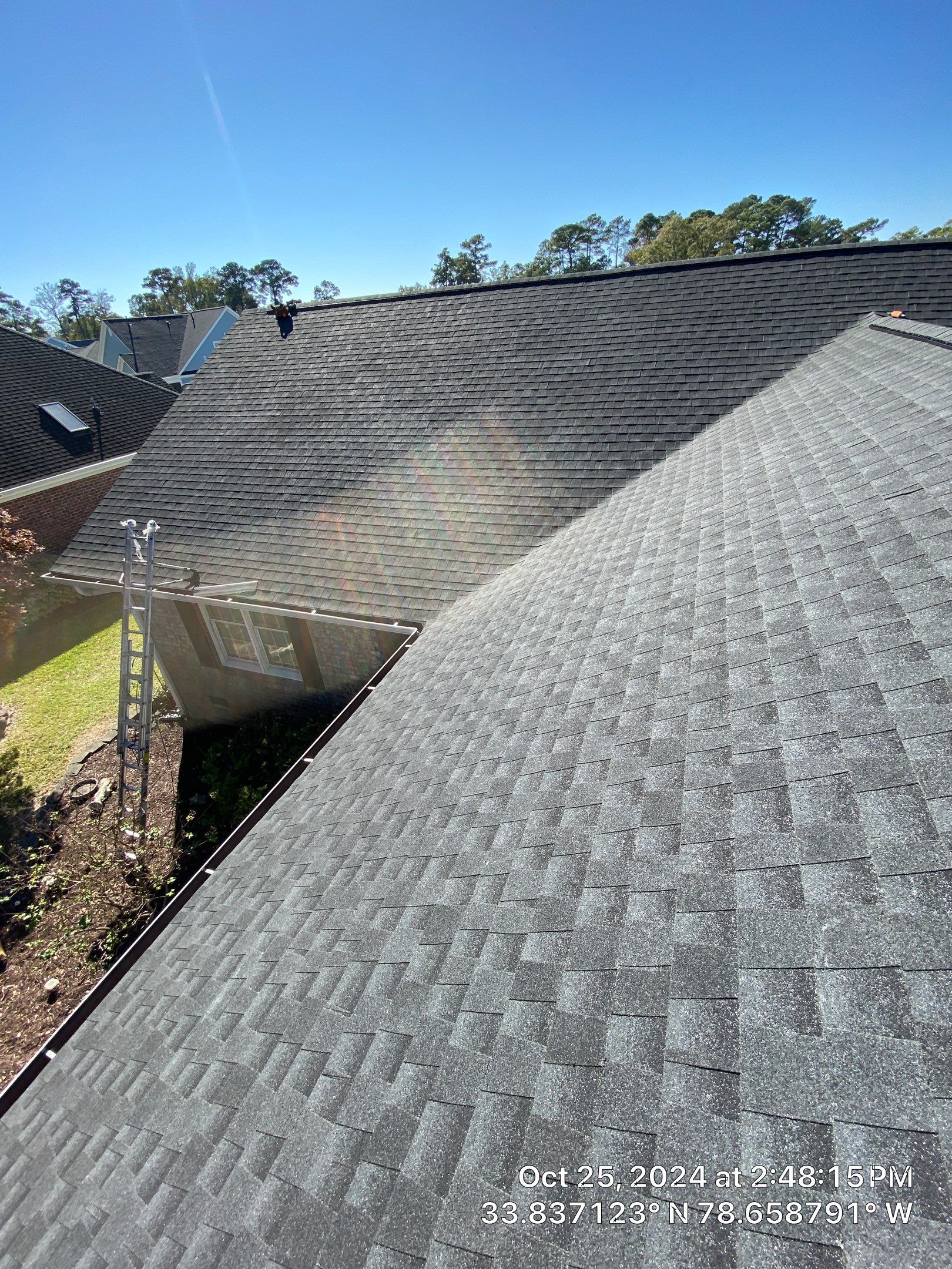 GAF HDZ - Charcoal by Linta Roofing