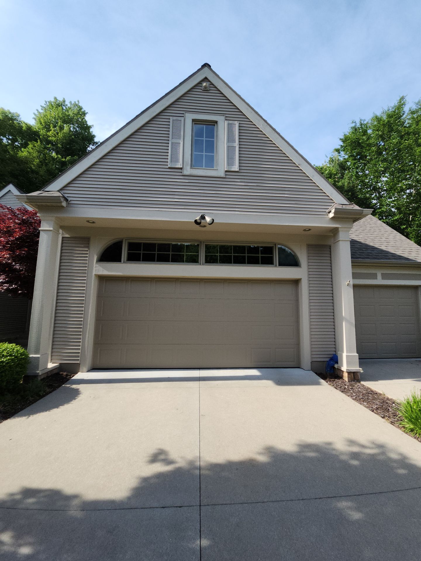 Exterior Accent and Trim Painting by Gordon Painting