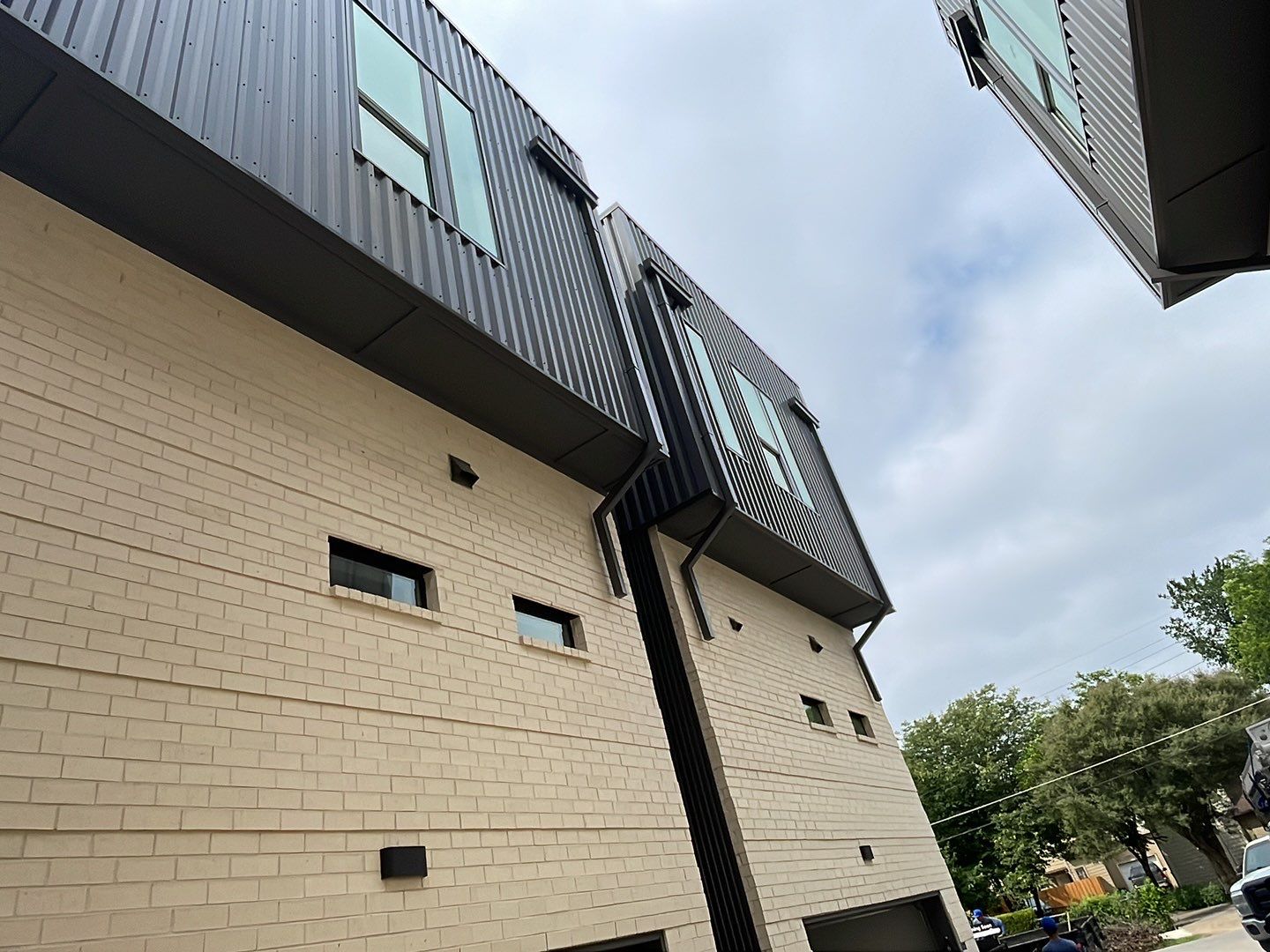 Project in Dallas by Urban Roofing