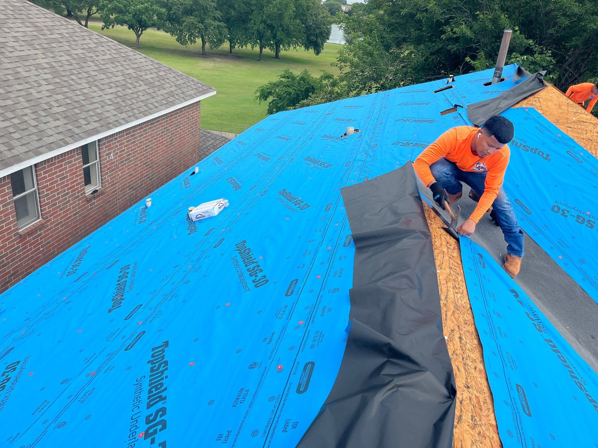 Residential Roofing Installation using Owen's Corning Duration (Lifetime) Shingles by Roof Repair Company