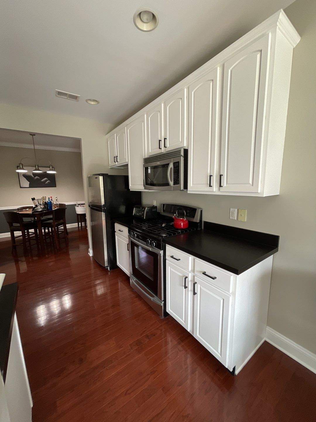 Kitchen Cabinet Painting by GLSpainters