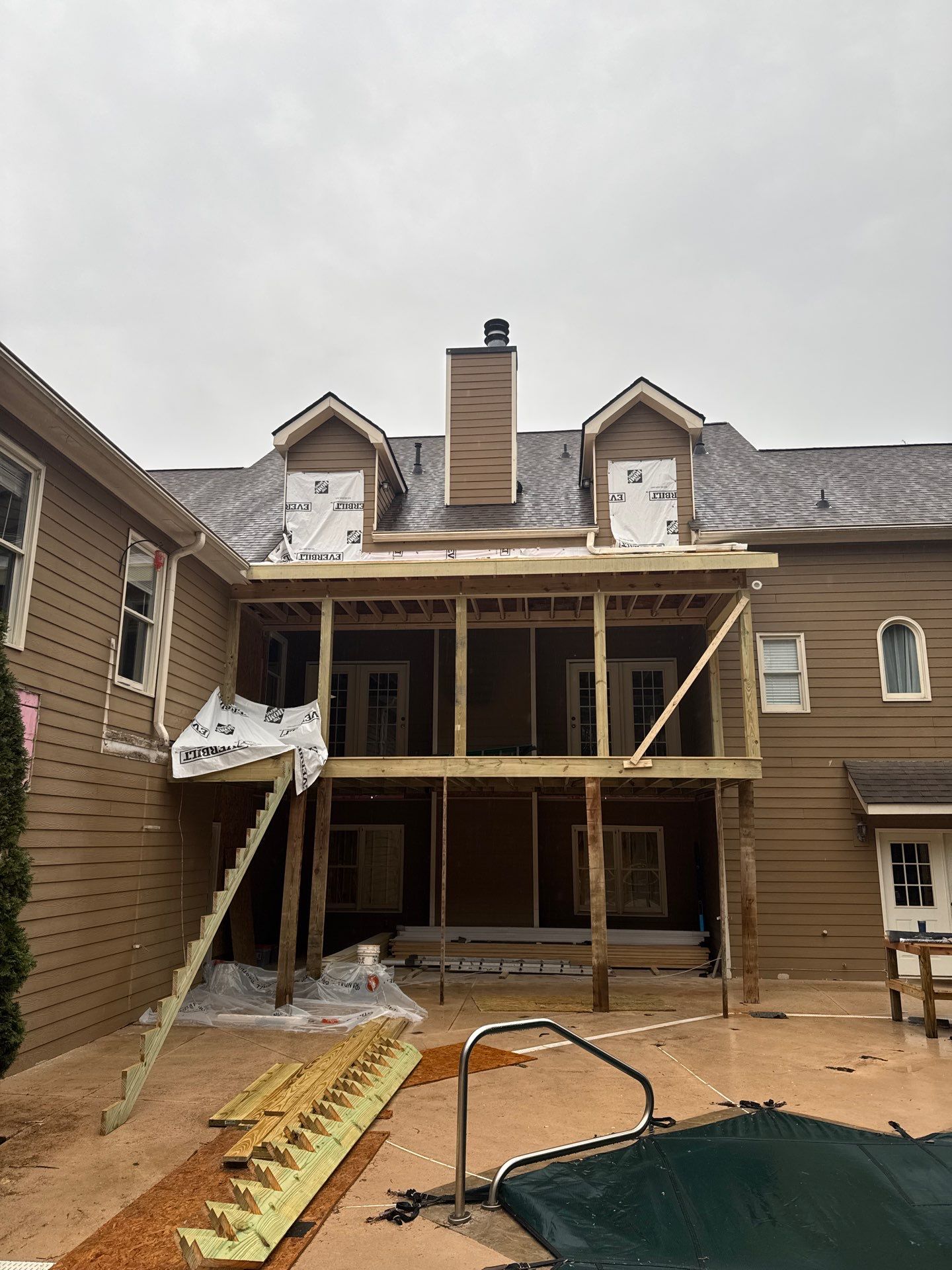 Elevated Deck and Screened-In Porch Replacement in Powder Springs by Swift Home Renovations
