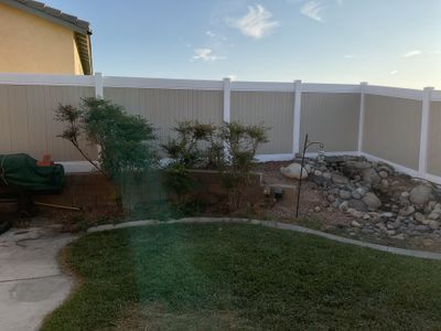 Fence Installation using Vinyl