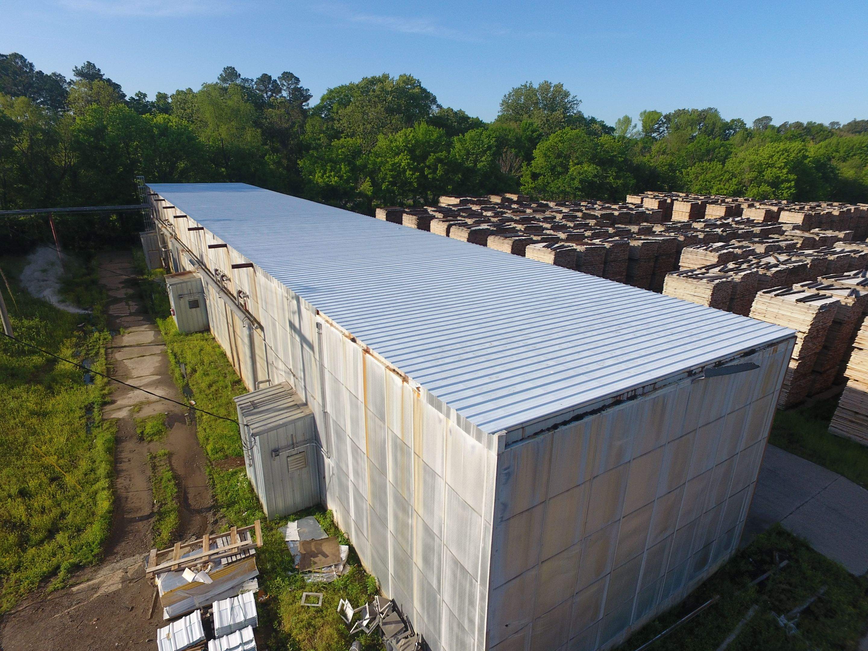 Commercial Roofing Installation using Aluminum Roofing panels by Hostetler Roofing
