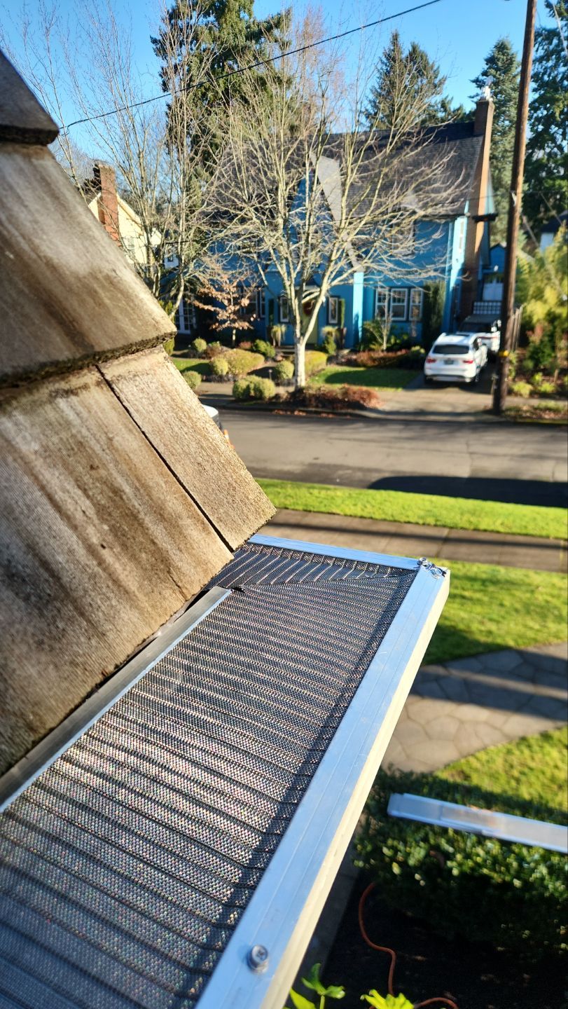 Gutter Guard Installation using Gutter Glove by Willamette Outdoor Wash LLC