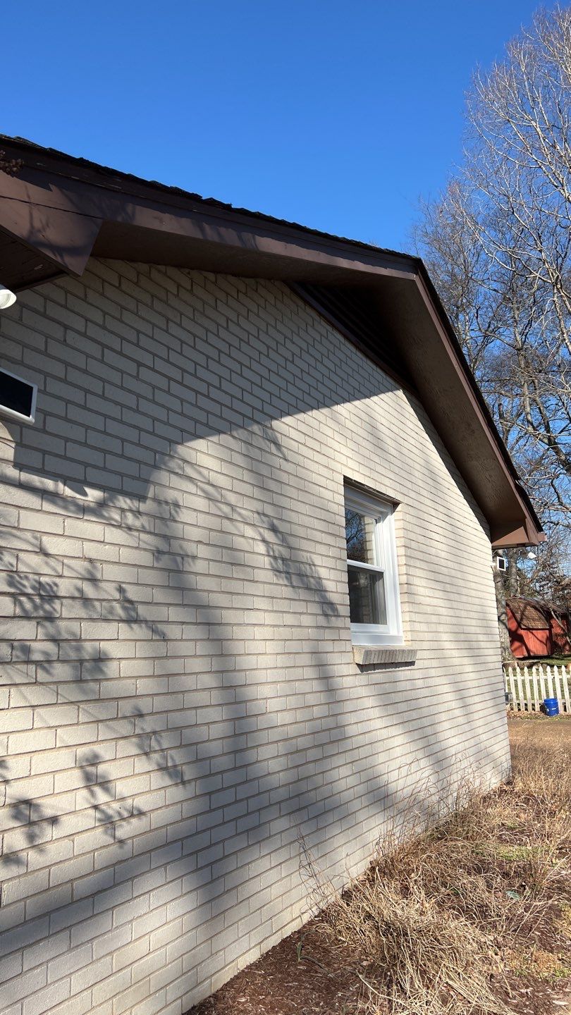Residential Roofing Installation using Owens Corning Oakridge Roofing System by Undersun Roofing 